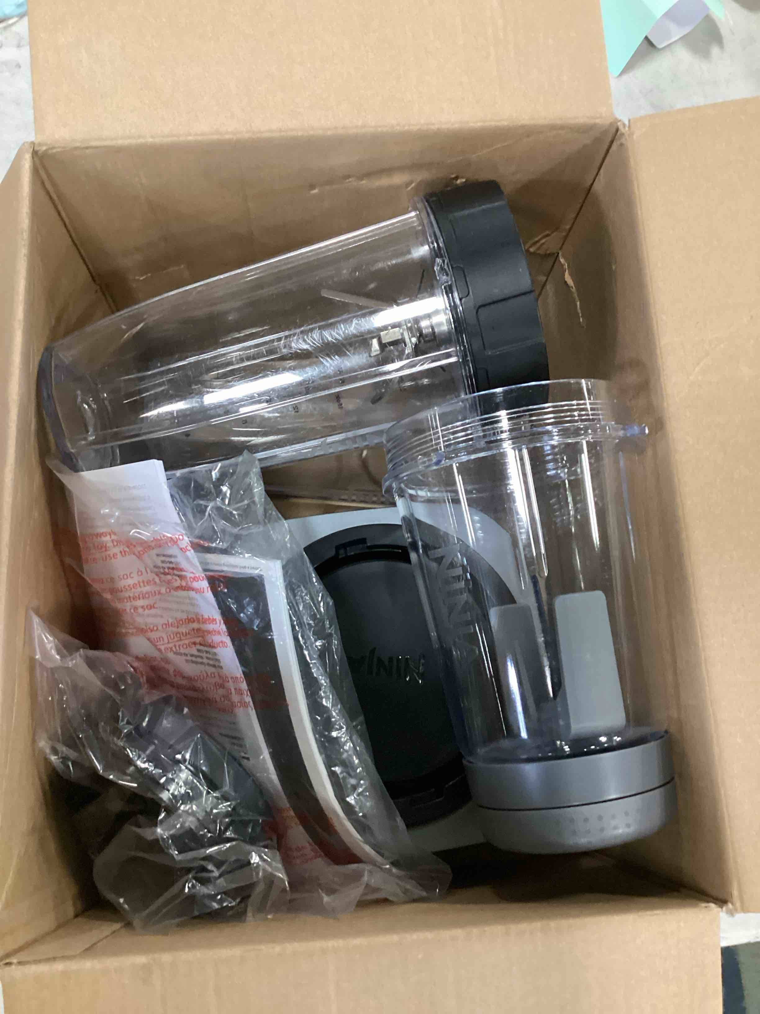 https://s3.amazonaws.com/lotting-images-prod/bidfta/TEA3533841_1749652065149.jpeg