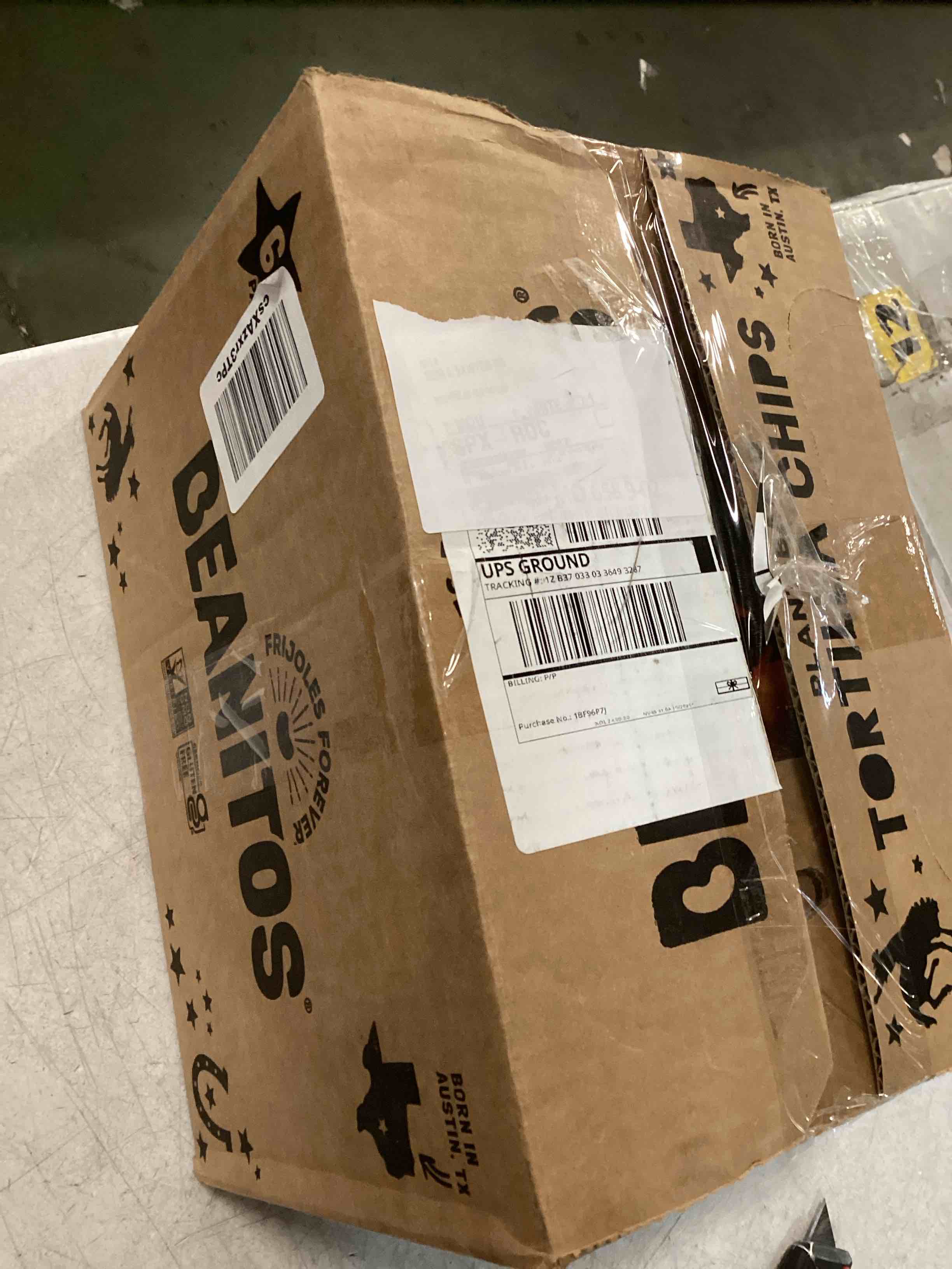 https://s3.amazonaws.com/lotting-images-prod/bidfta/TEA3535210_1748377114659.jpeg