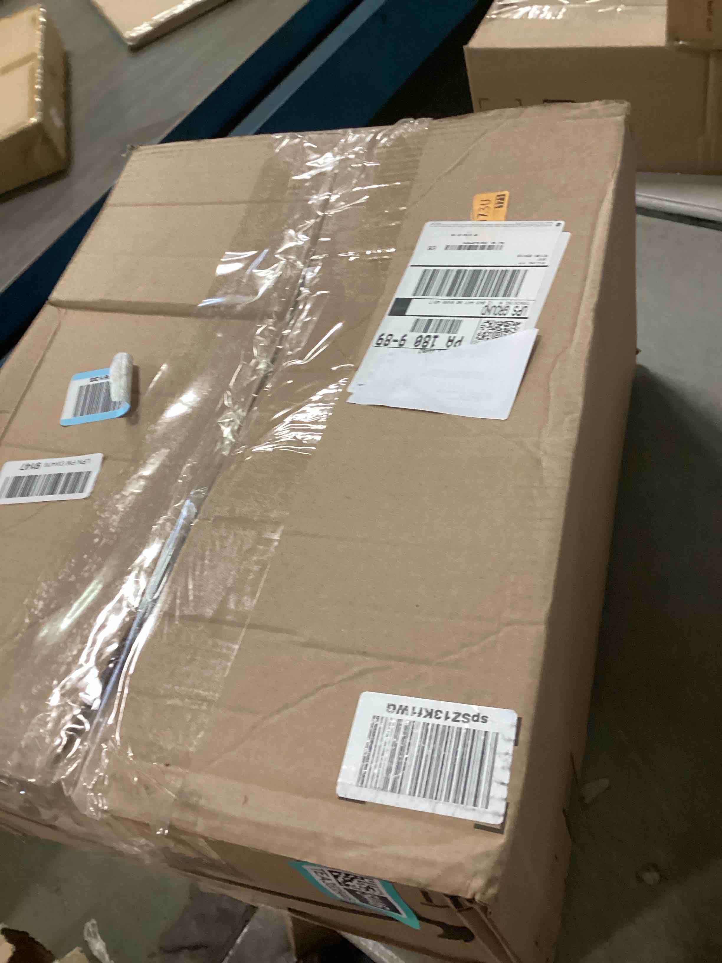 https://s3.amazonaws.com/lotting-images-prod/bidfta/TEA3535446_1748526565229.jpeg