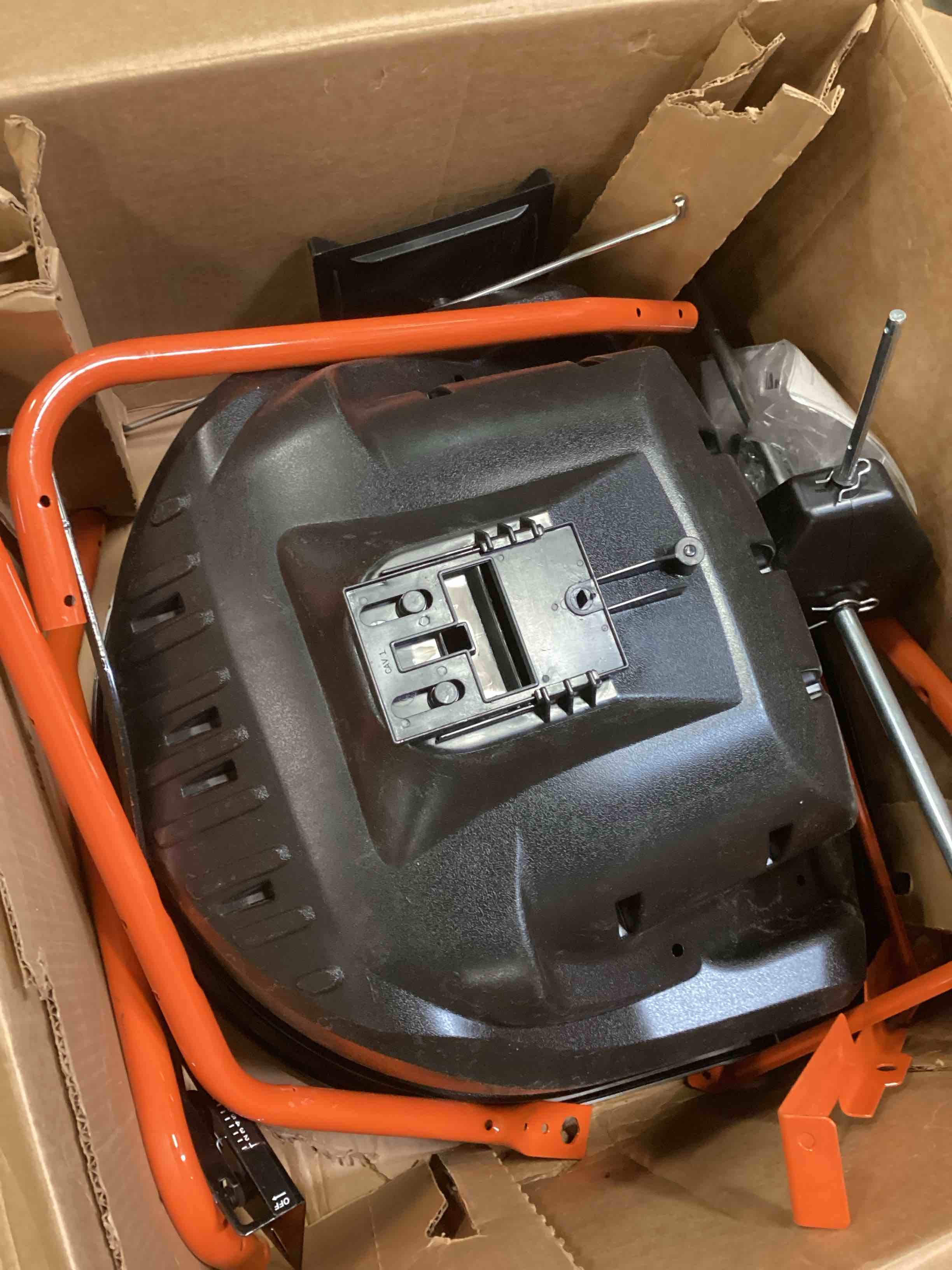 https://s3.amazonaws.com/lotting-images-prod/bidfta/TEA3535989_1748876996472.jpeg
