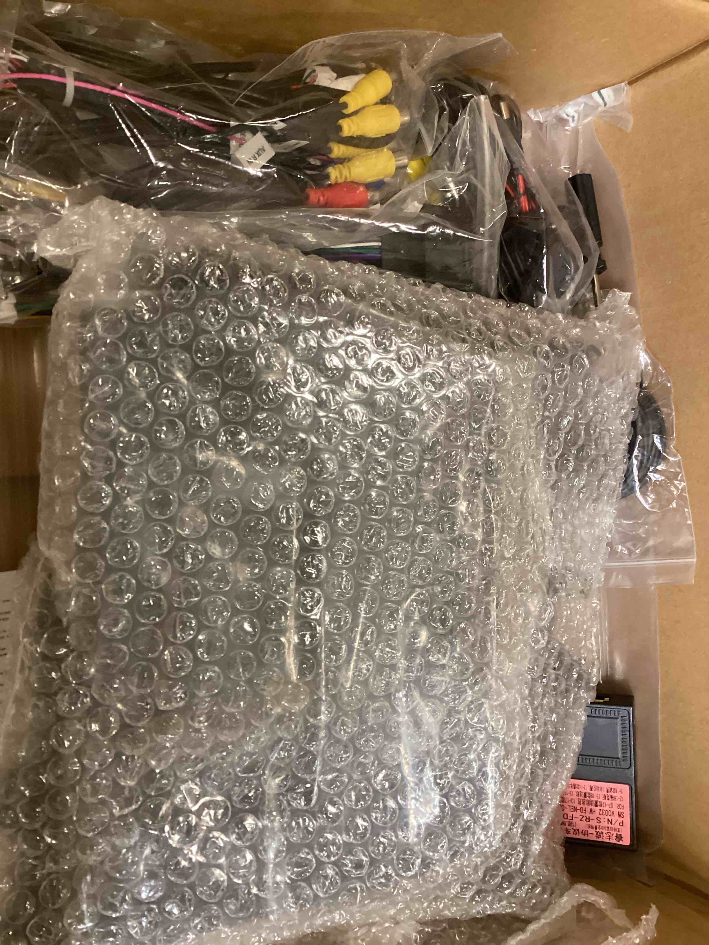 https://s3.amazonaws.com/lotting-images-prod/bidfta/TEA3536362_1748978851859.jpeg