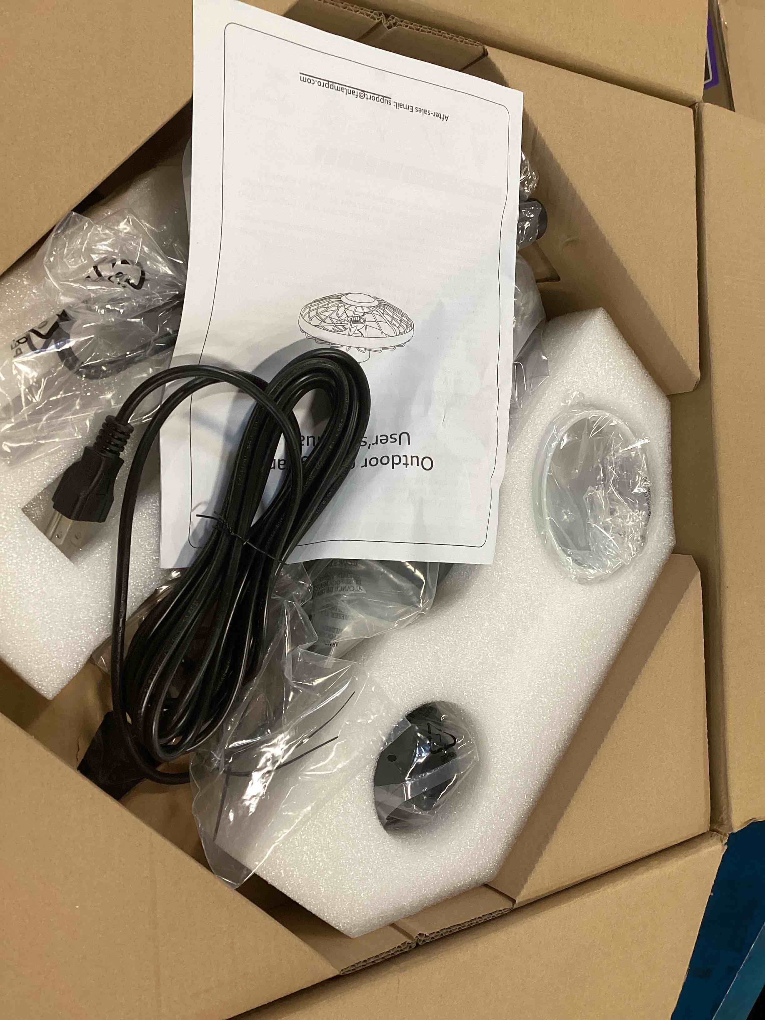 https://s3.amazonaws.com/lotting-images-prod/bidfta/TEA3536550_1749059012163.jpeg