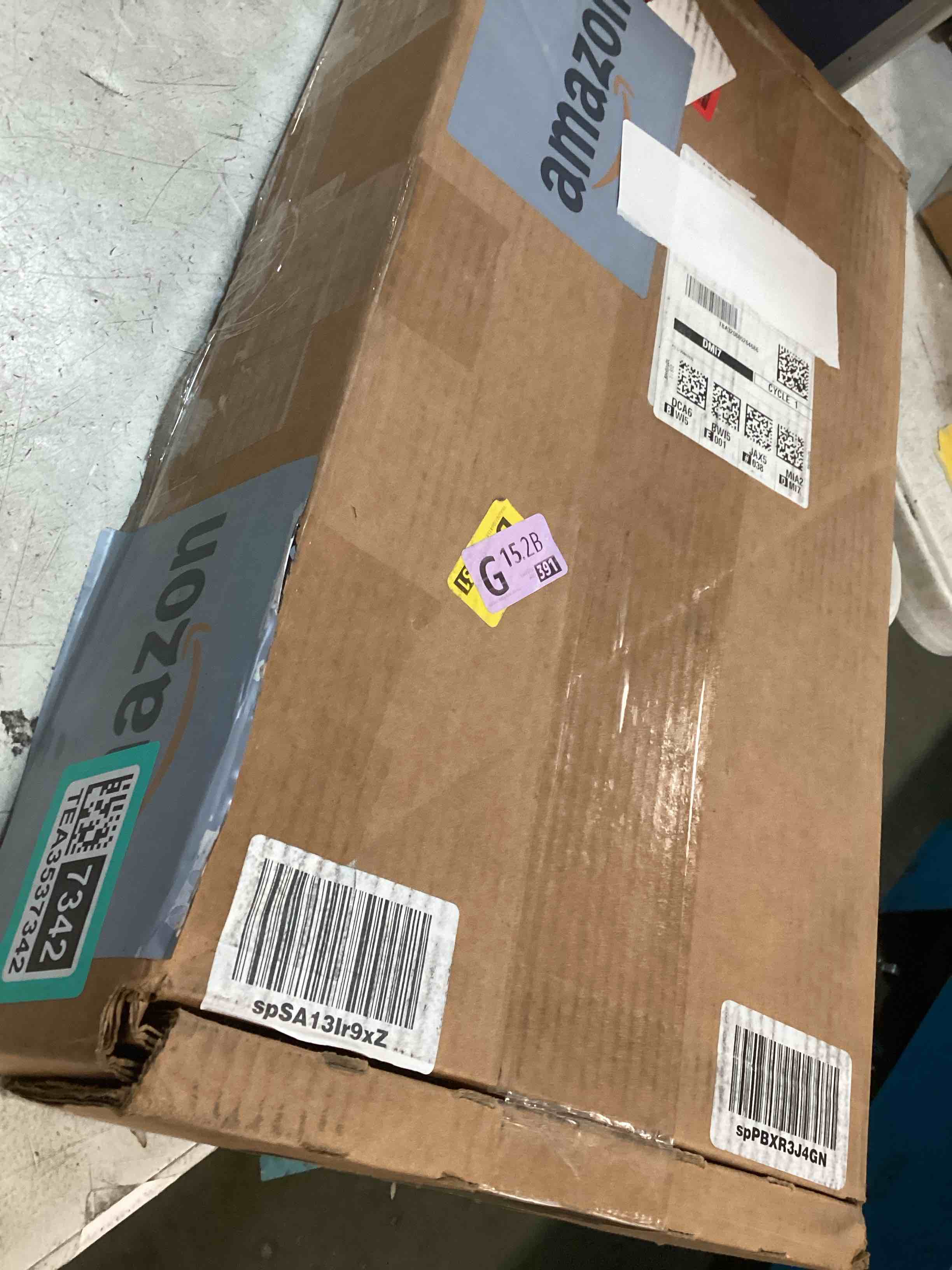 https://s3.amazonaws.com/lotting-images-prod/bidfta/TEA3537342_1749579204055.jpeg