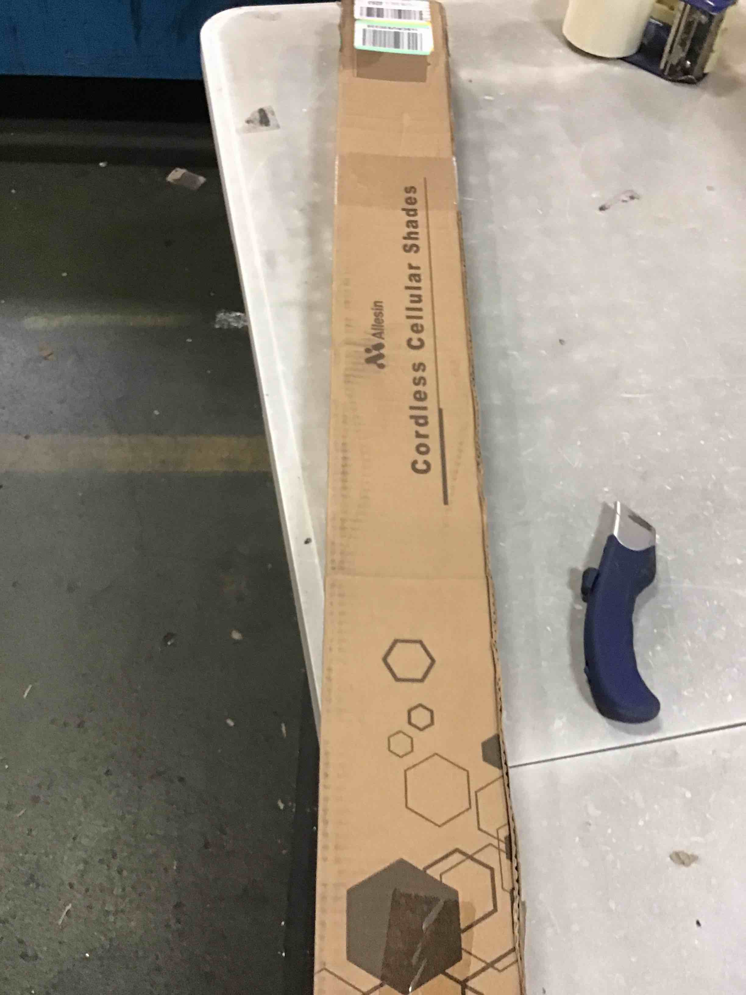 https://s3.amazonaws.com/lotting-images-prod/bidfta/TEA3538091_1748532952351.jpeg