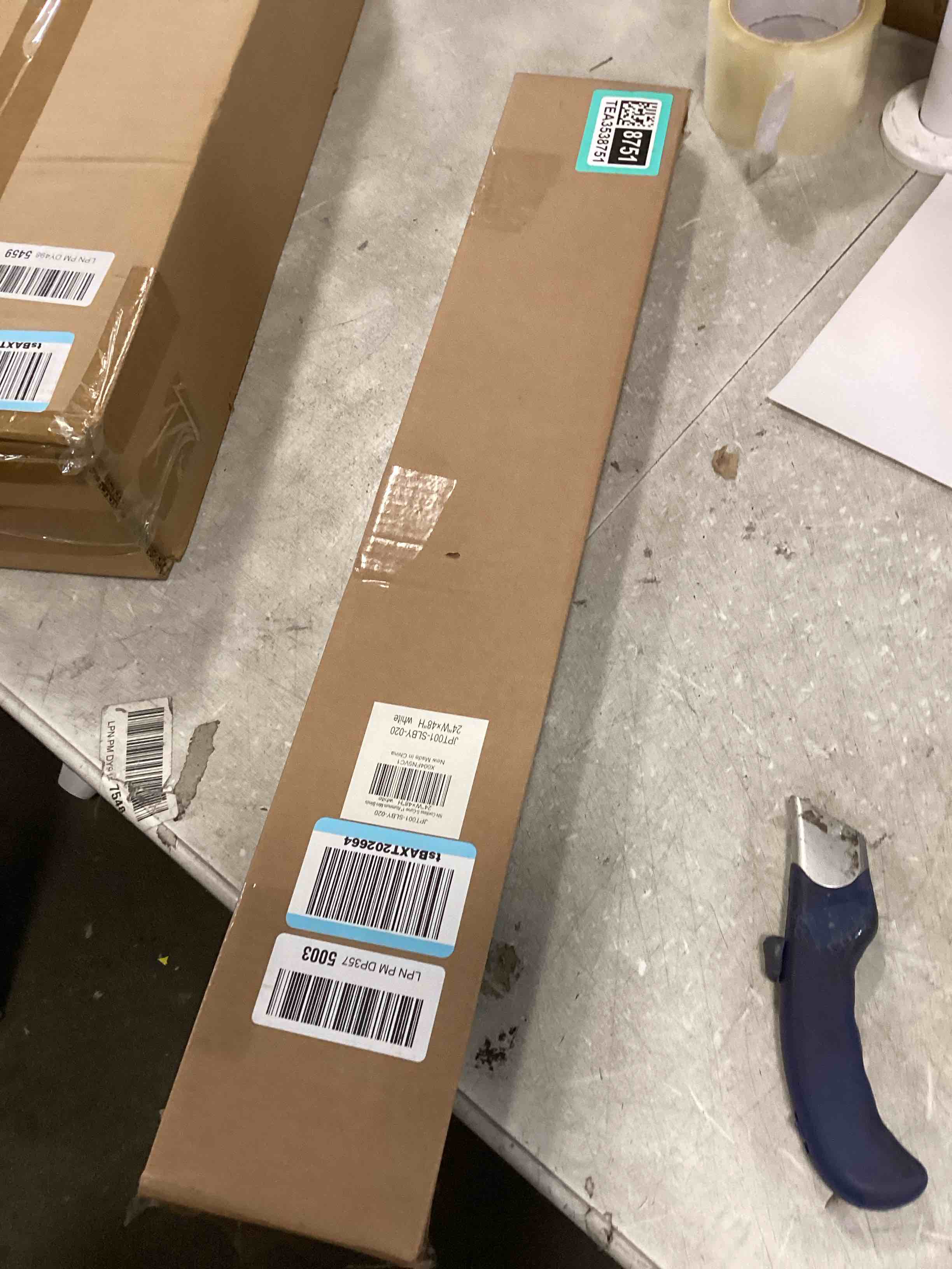 https://s3.amazonaws.com/lotting-images-prod/bidfta/TEA3538751_1749062331169.jpeg