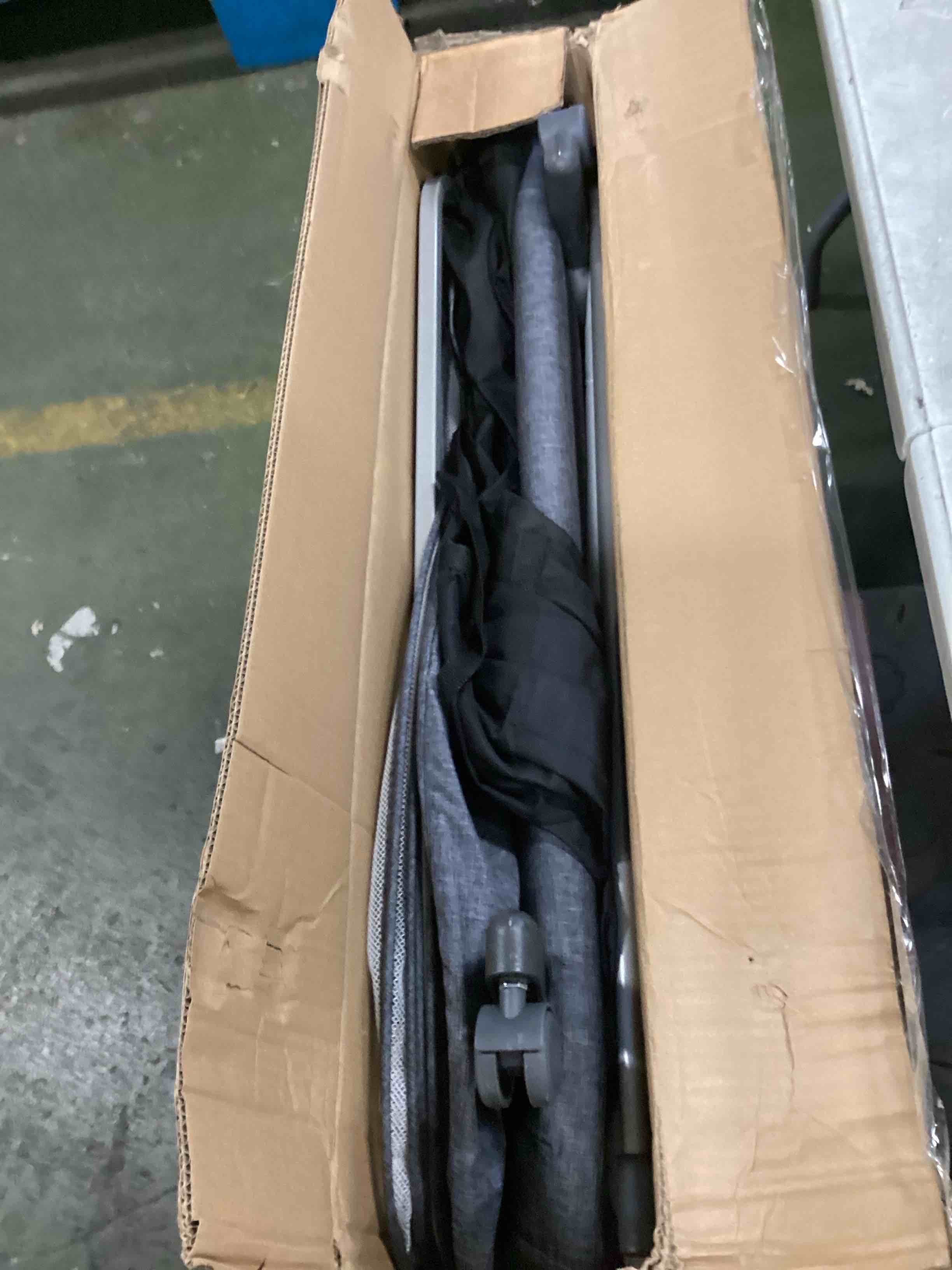https://s3.amazonaws.com/lotting-images-prod/bidfta/TEA3539459_1749320982888.jpeg
