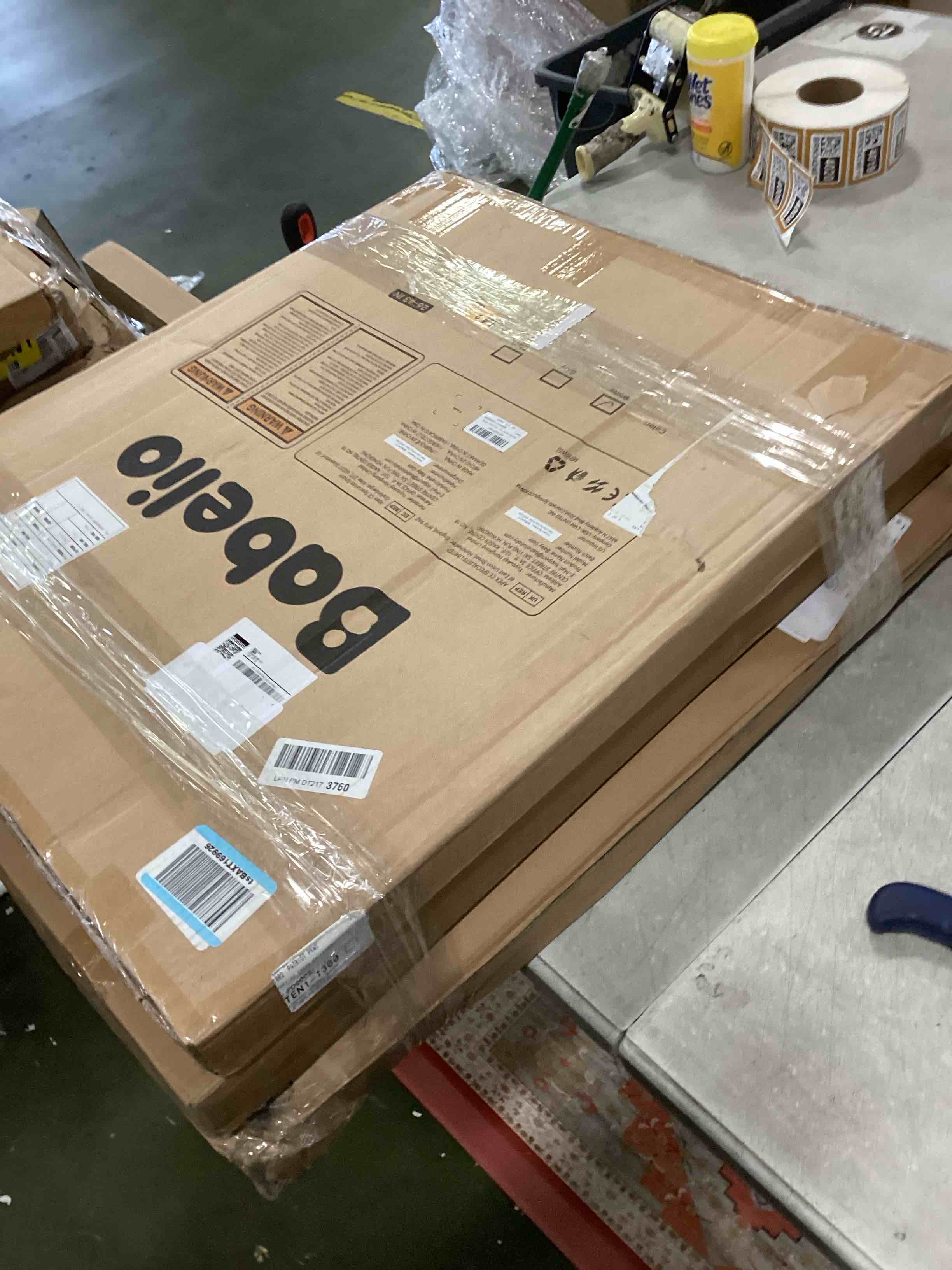 https://s3.amazonaws.com/lotting-images-prod/bidfta/TEA3539487_1749473009169.jpeg