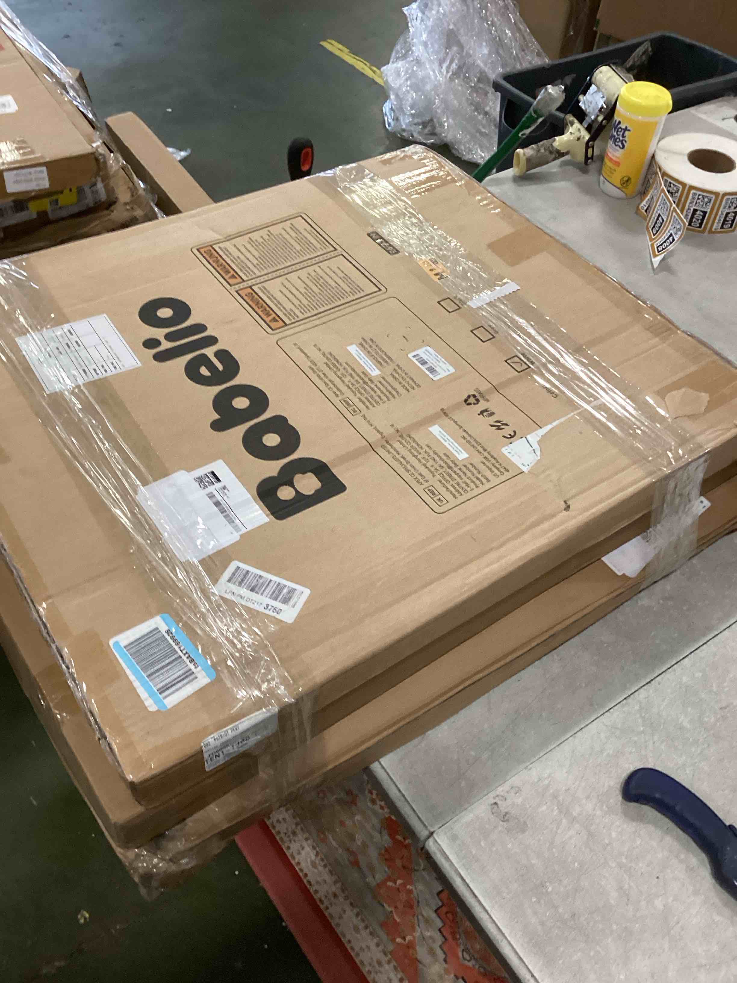 https://s3.amazonaws.com/lotting-images-prod/bidfta/TEA3539487_1749473010227.jpeg
