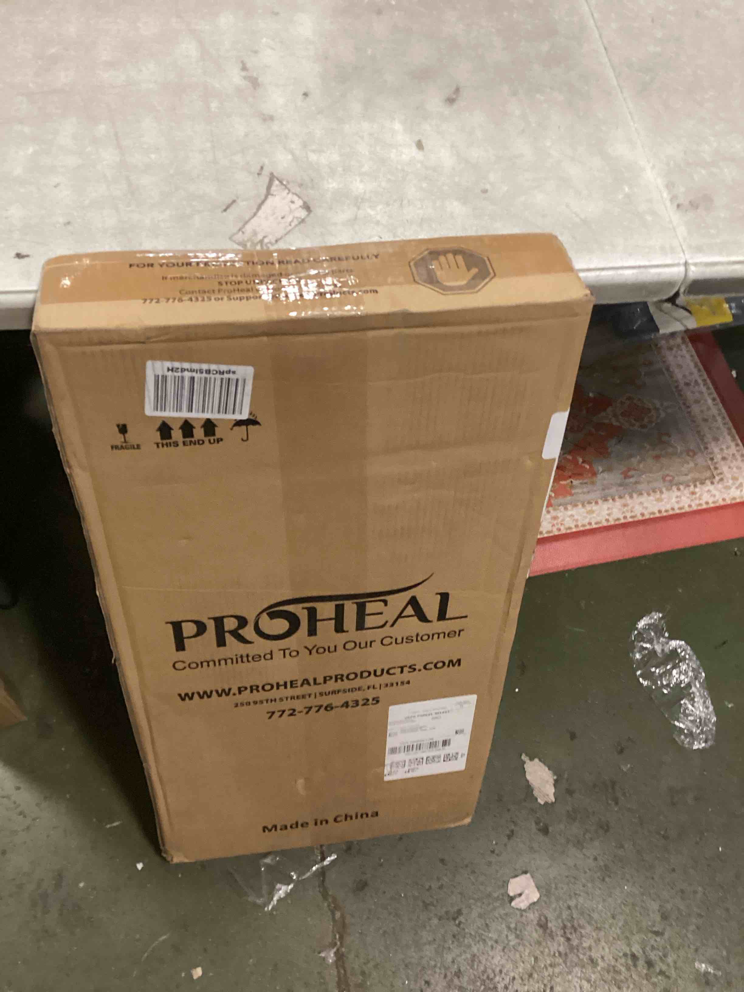https://s3.amazonaws.com/lotting-images-prod/bidfta/TEA3539615_1749492167109.jpeg