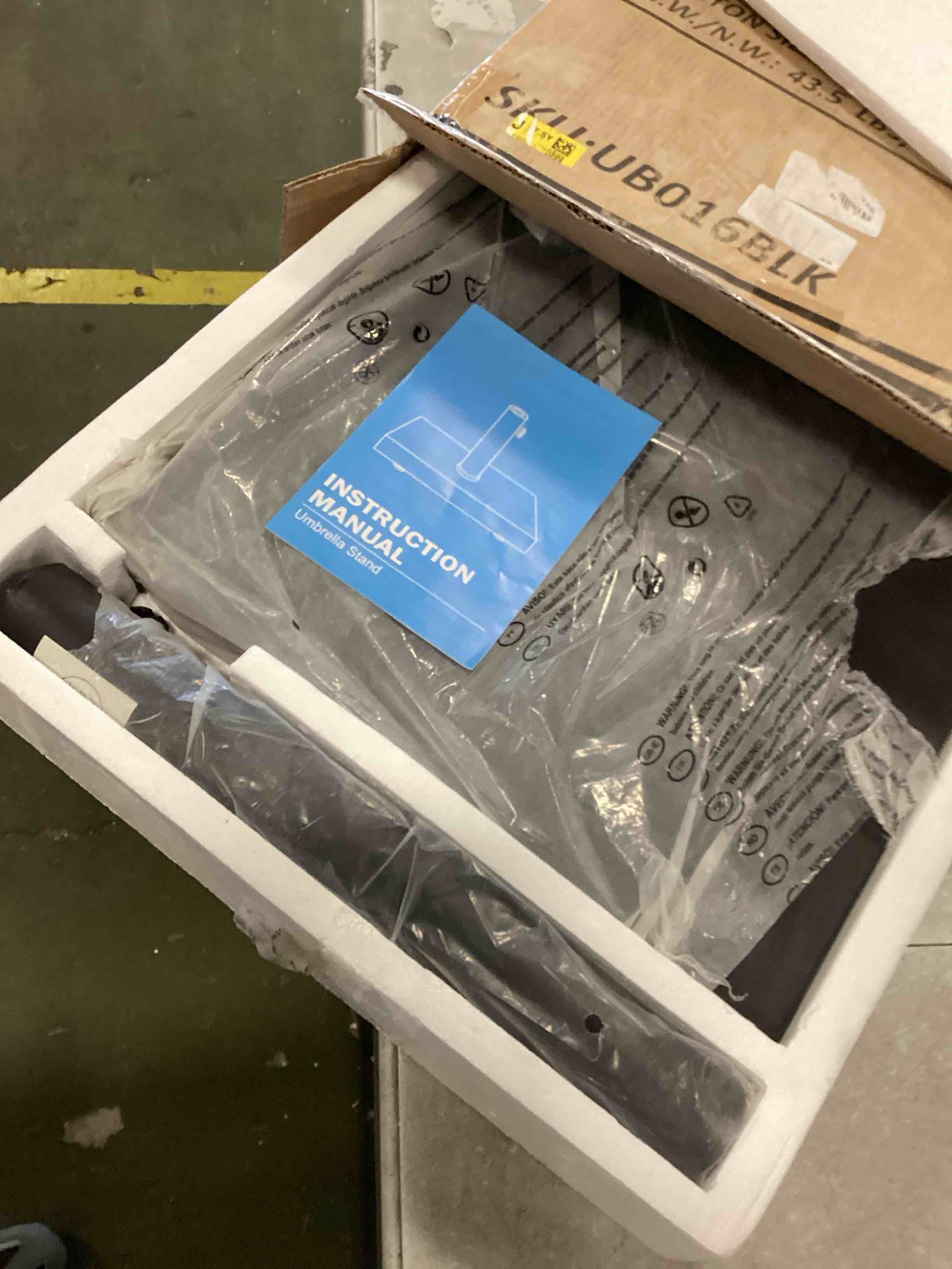 https://s3.amazonaws.com/lotting-images-prod/bidfta/TEA3539778_1749569981620.jpeg