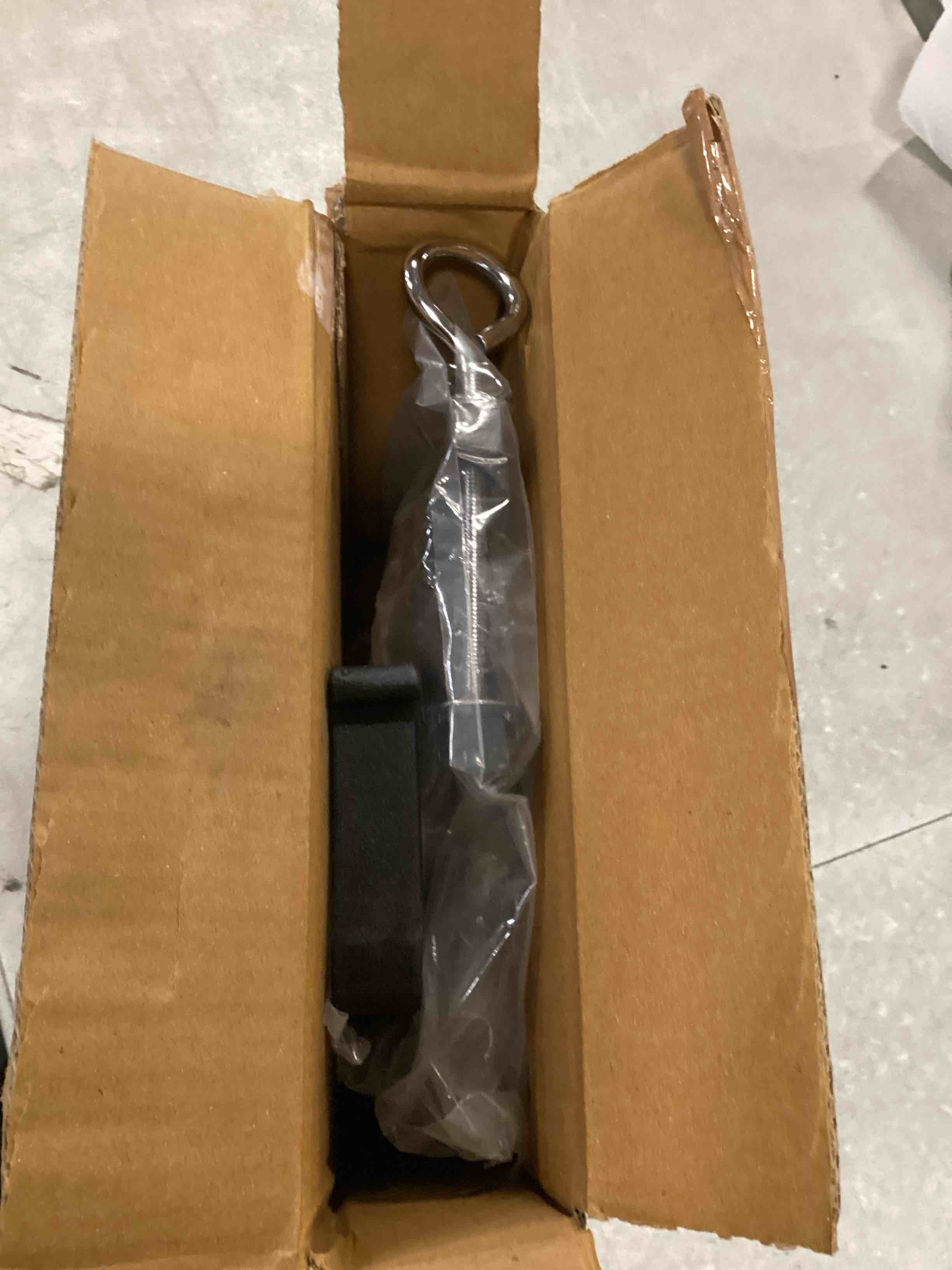 https://s3.amazonaws.com/lotting-images-prod/bidfta/TEA3539857_1749585026019.jpeg