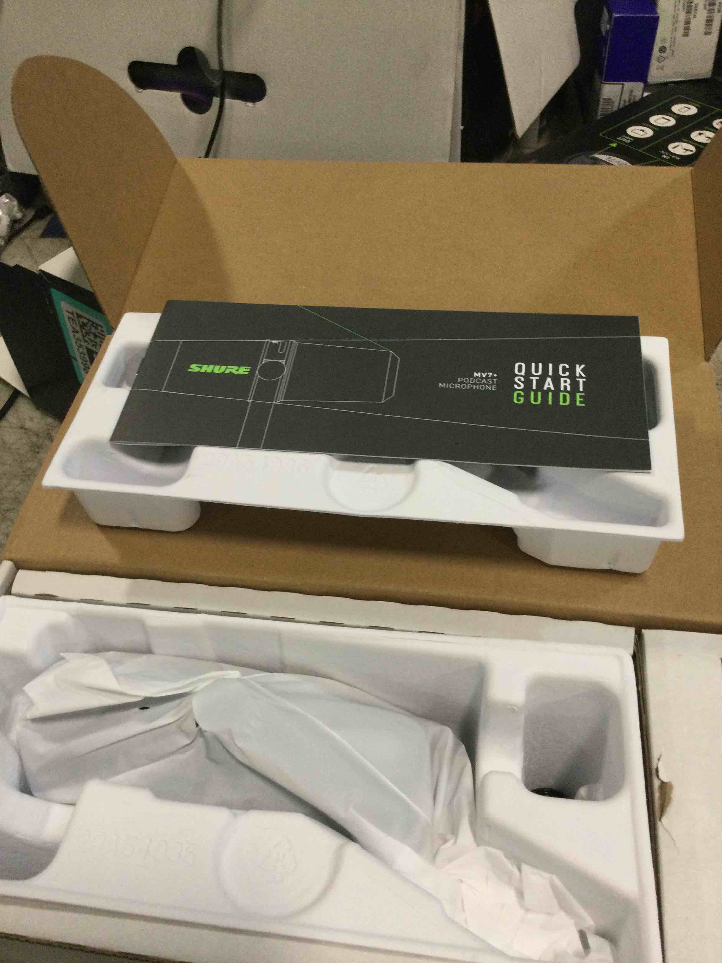 https://s3.amazonaws.com/lotting-images-prod/bidfta/TEA3539984_1749759491118.jpeg