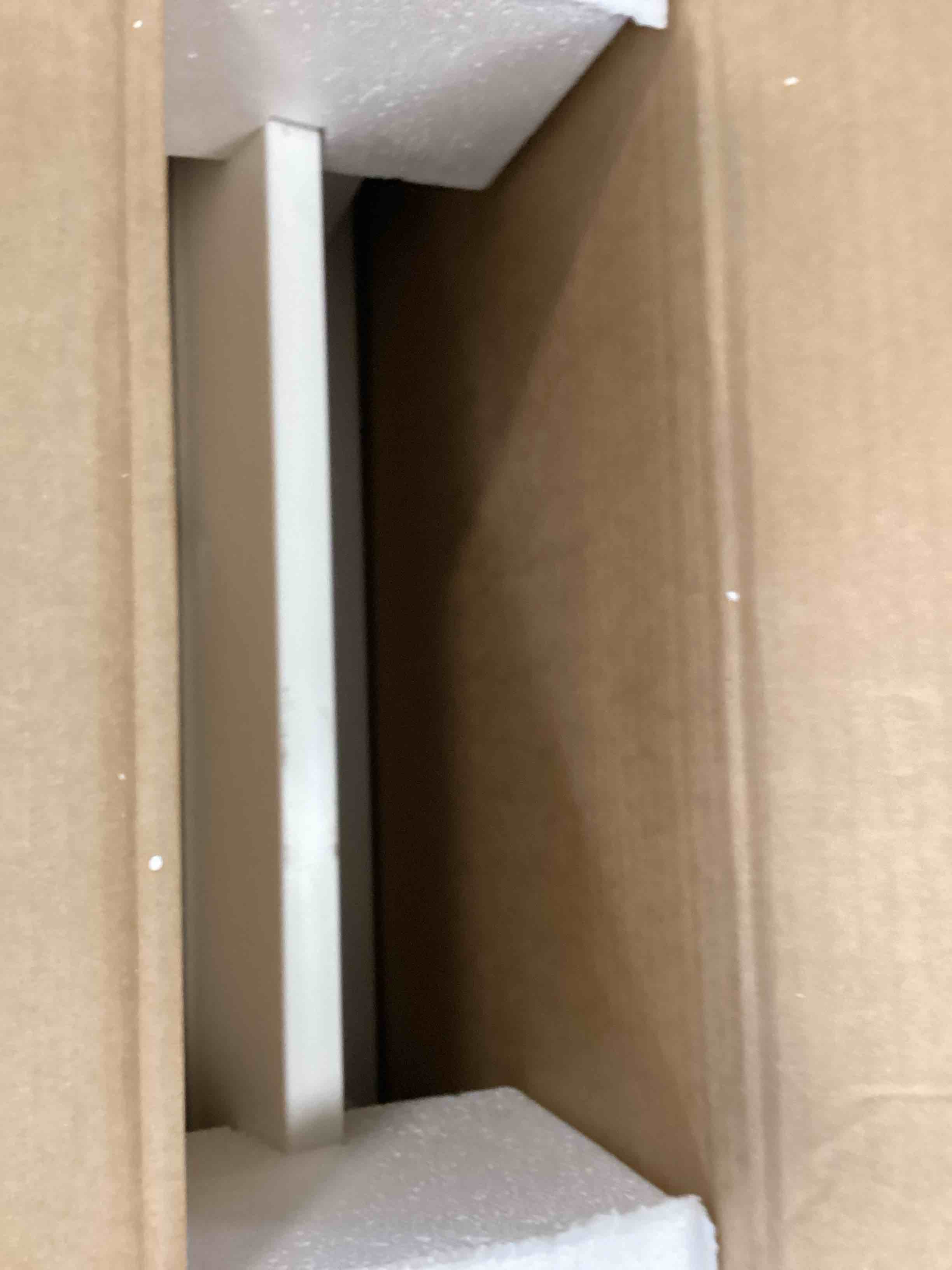 https://s3.amazonaws.com/lotting-images-prod/bidfta/TEA3540022_1749662762712.jpeg