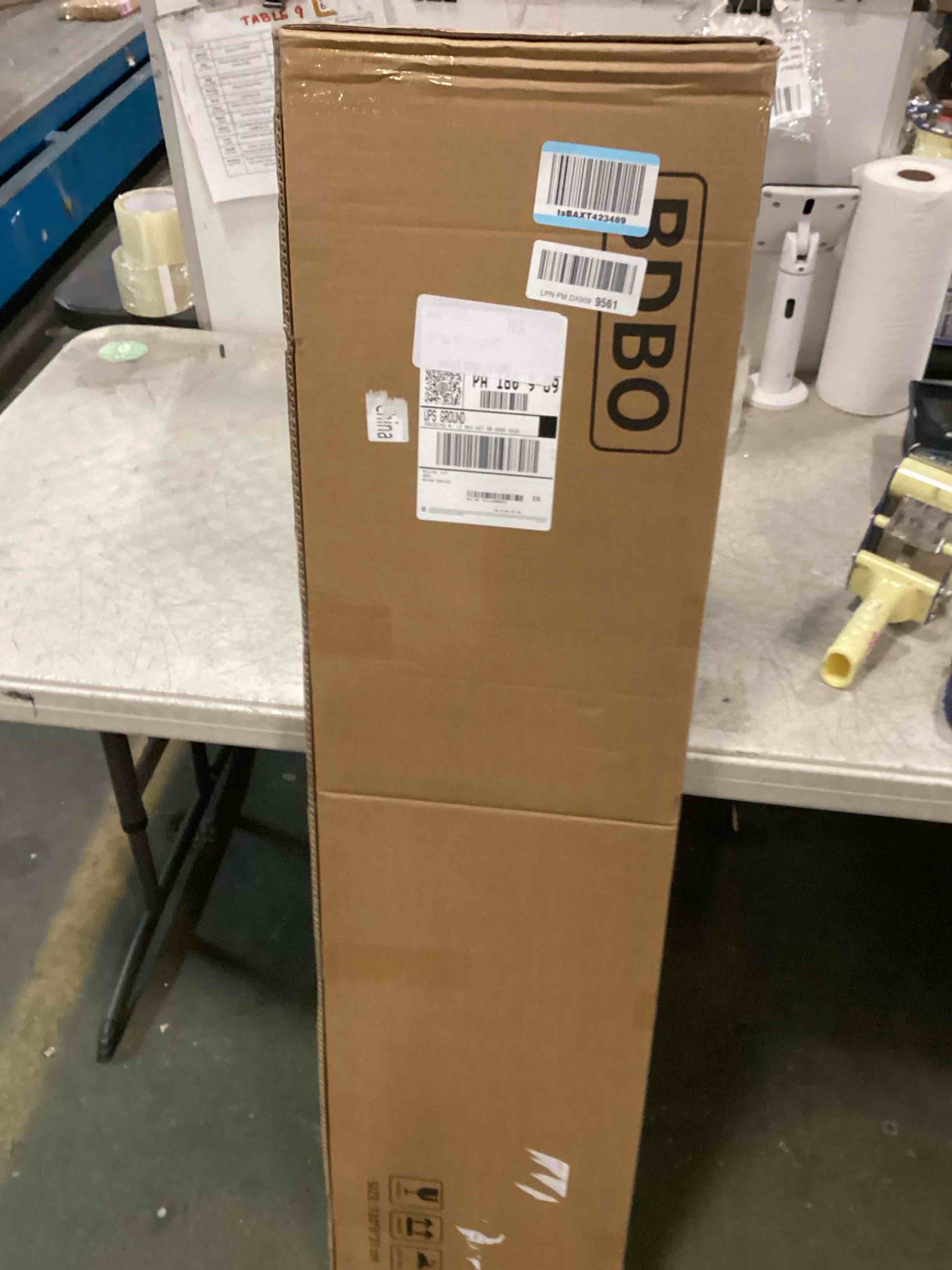 https://s3.amazonaws.com/lotting-images-prod/bidfta/TEA3540441_1749902267663.jpeg
