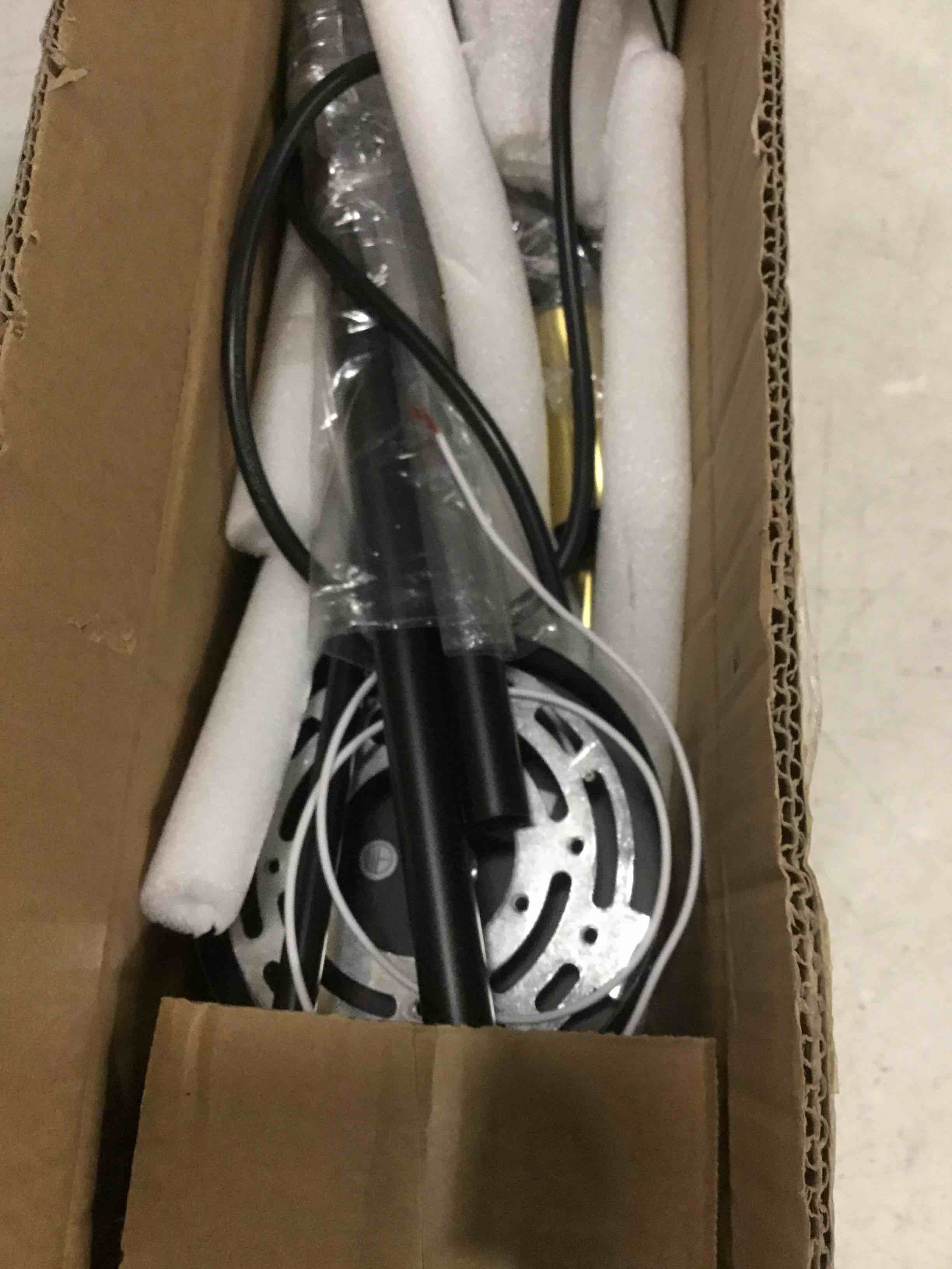 https://s3.amazonaws.com/lotting-images-prod/bidfta/TEA3542801_1749498007967.jpeg