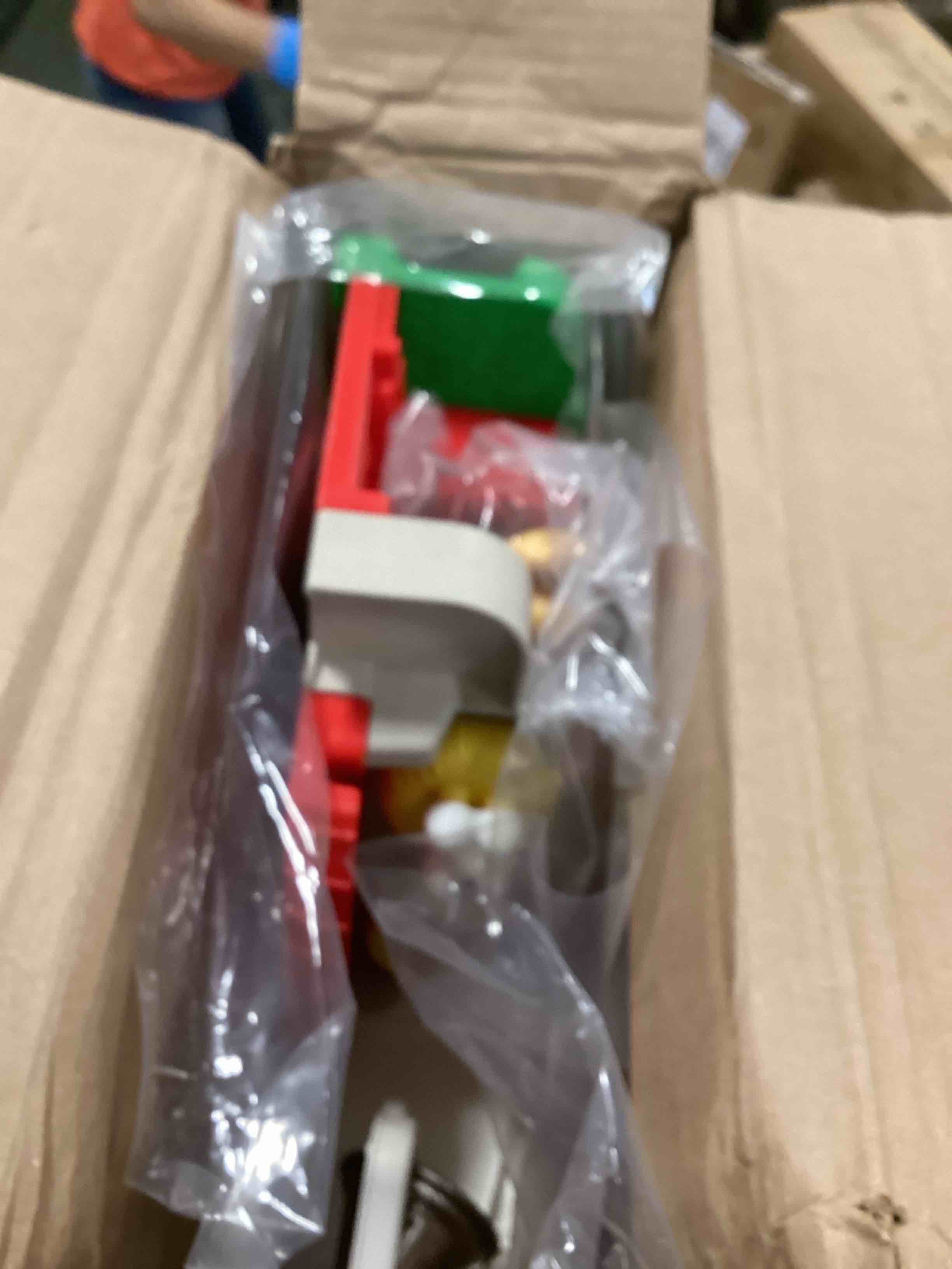 https://s3.amazonaws.com/lotting-images-prod/bidfta/TEA3544351_1749904873274.jpeg