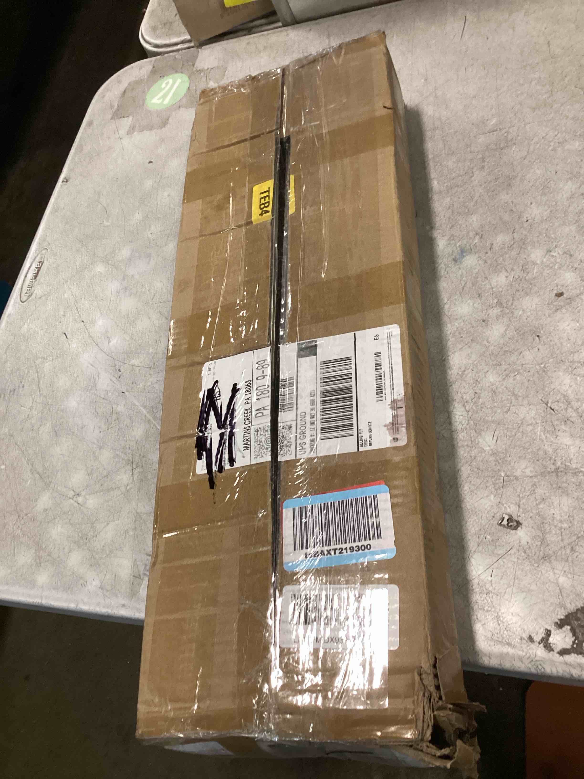 https://s3.amazonaws.com/lotting-images-prod/bidfta/TEA3544372_1749907643862.jpeg