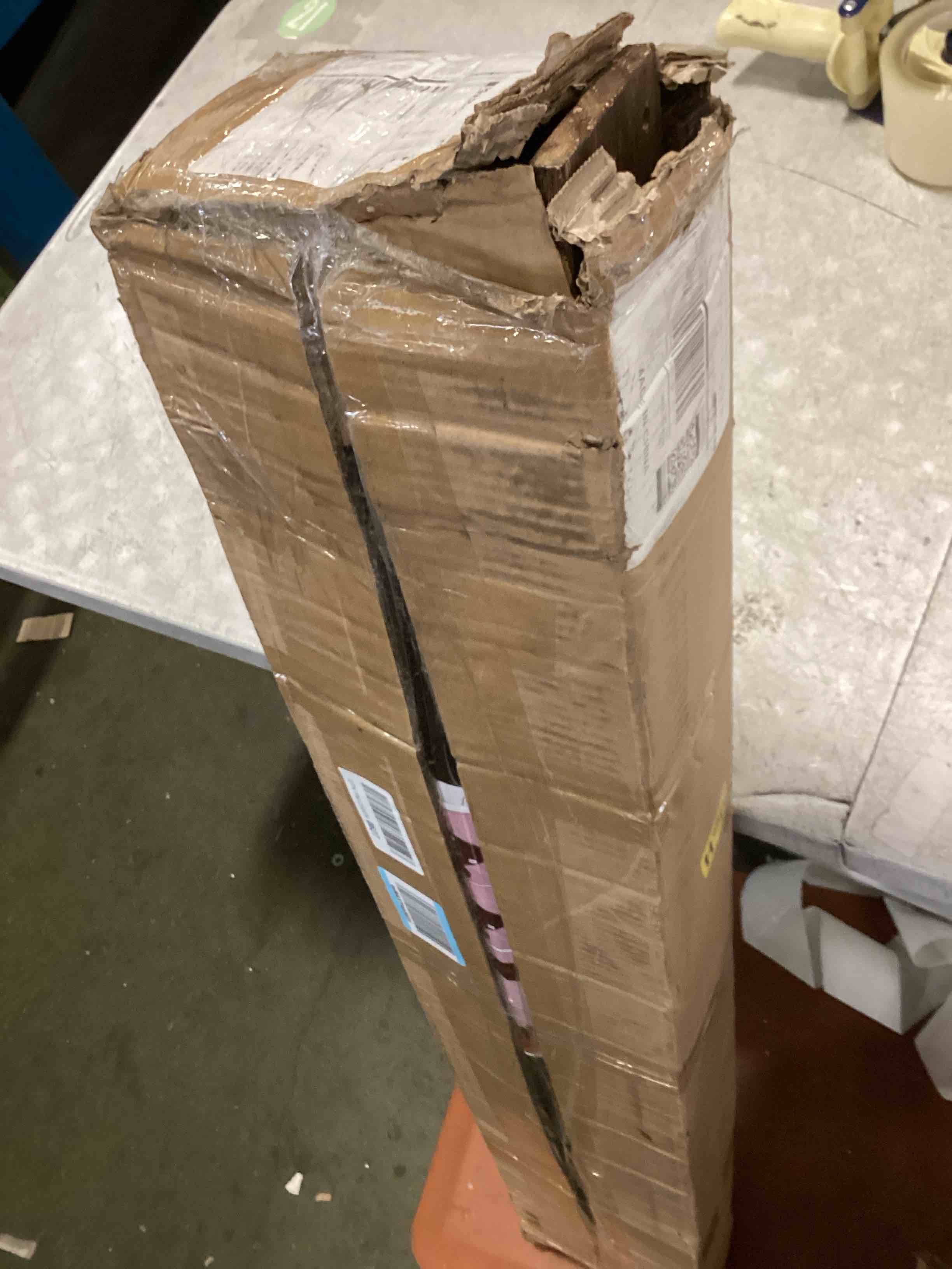 https://s3.amazonaws.com/lotting-images-prod/bidfta/TEA3544437_1749912200310.jpeg