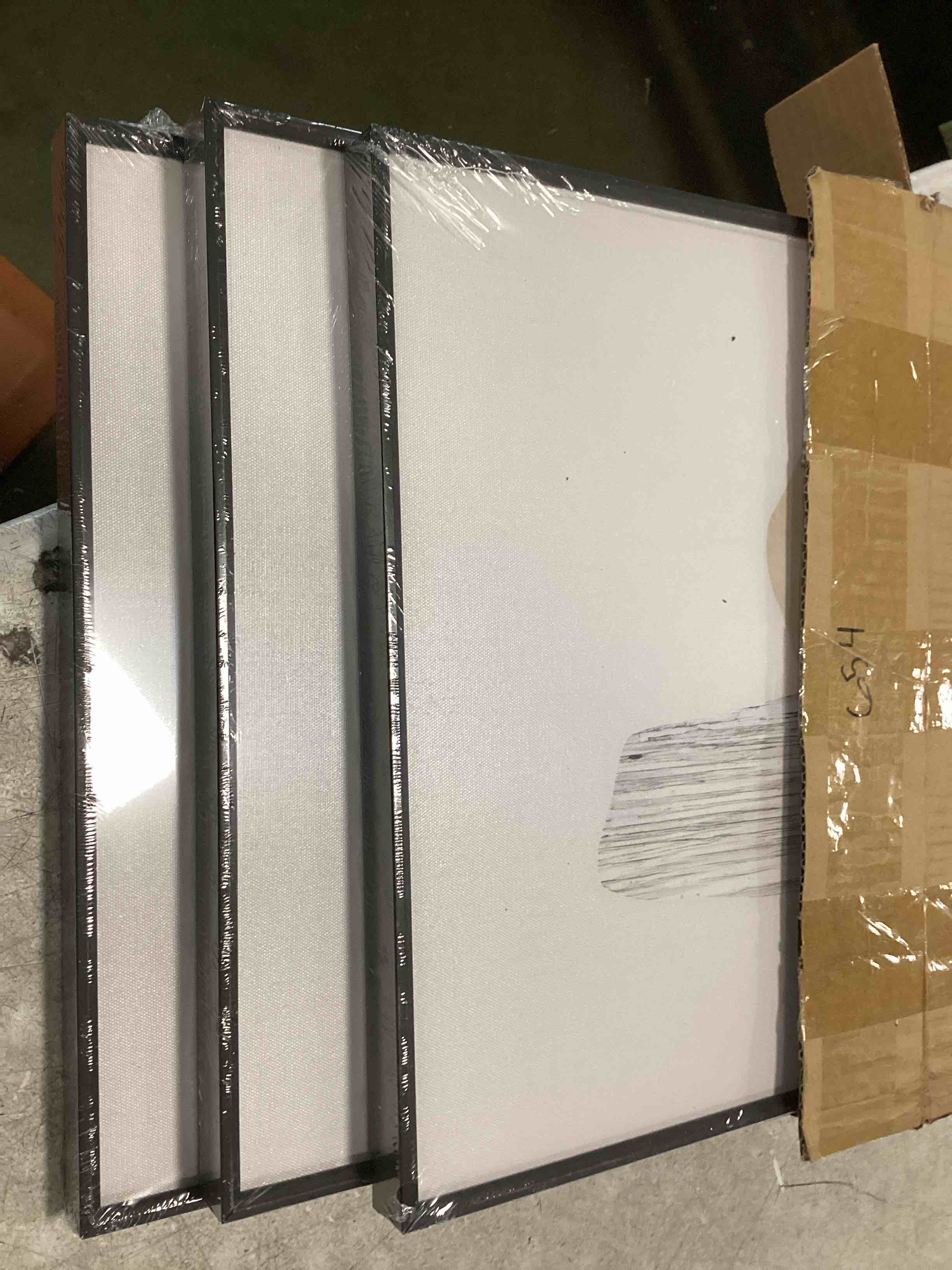 https://s3.amazonaws.com/lotting-images-prod/bidfta/TEA3544477_1749917628760.jpeg