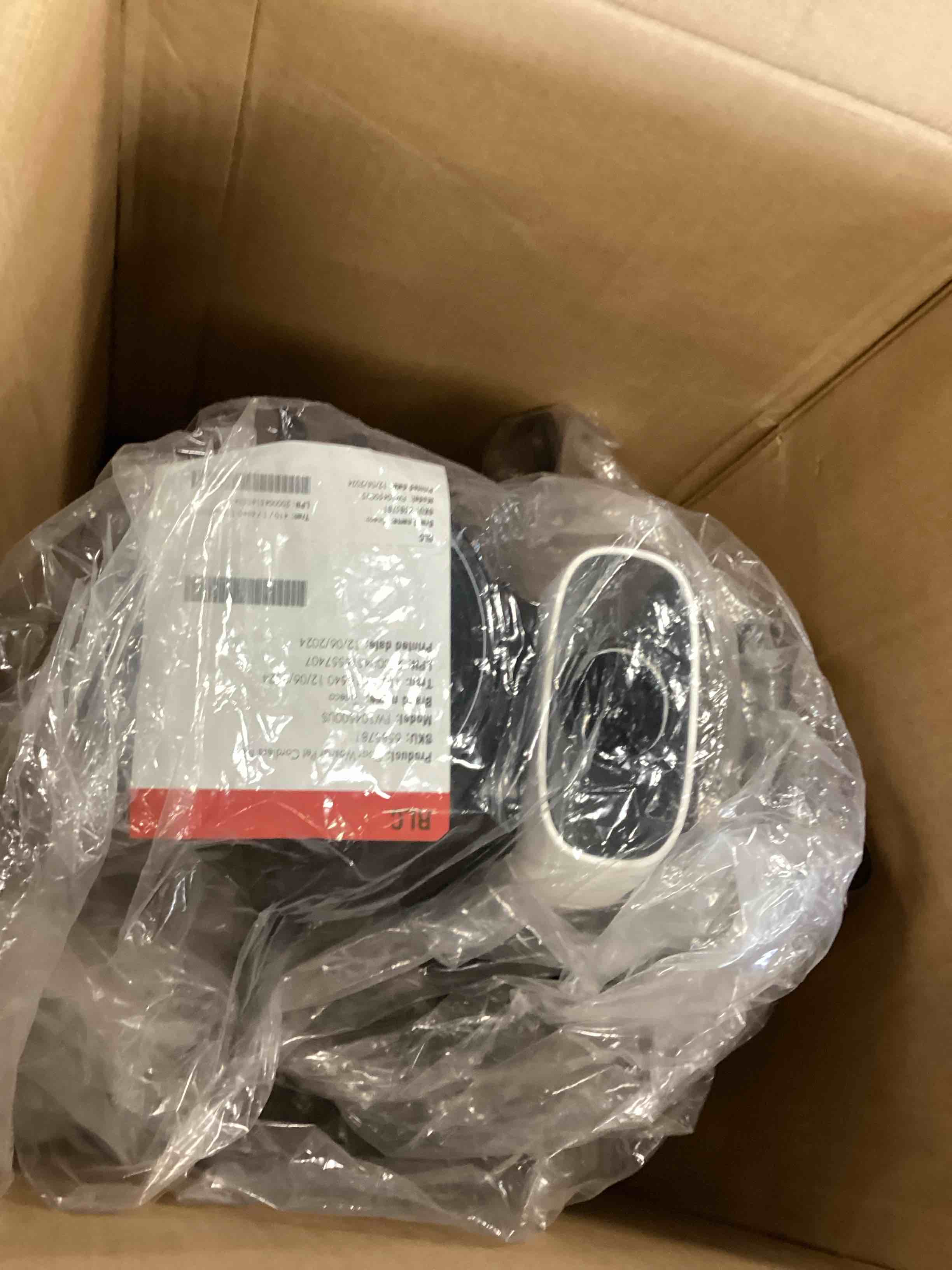 https://s3.amazonaws.com/lotting-images-prod/bidfta/TEA3545232_1750262279659.jpeg