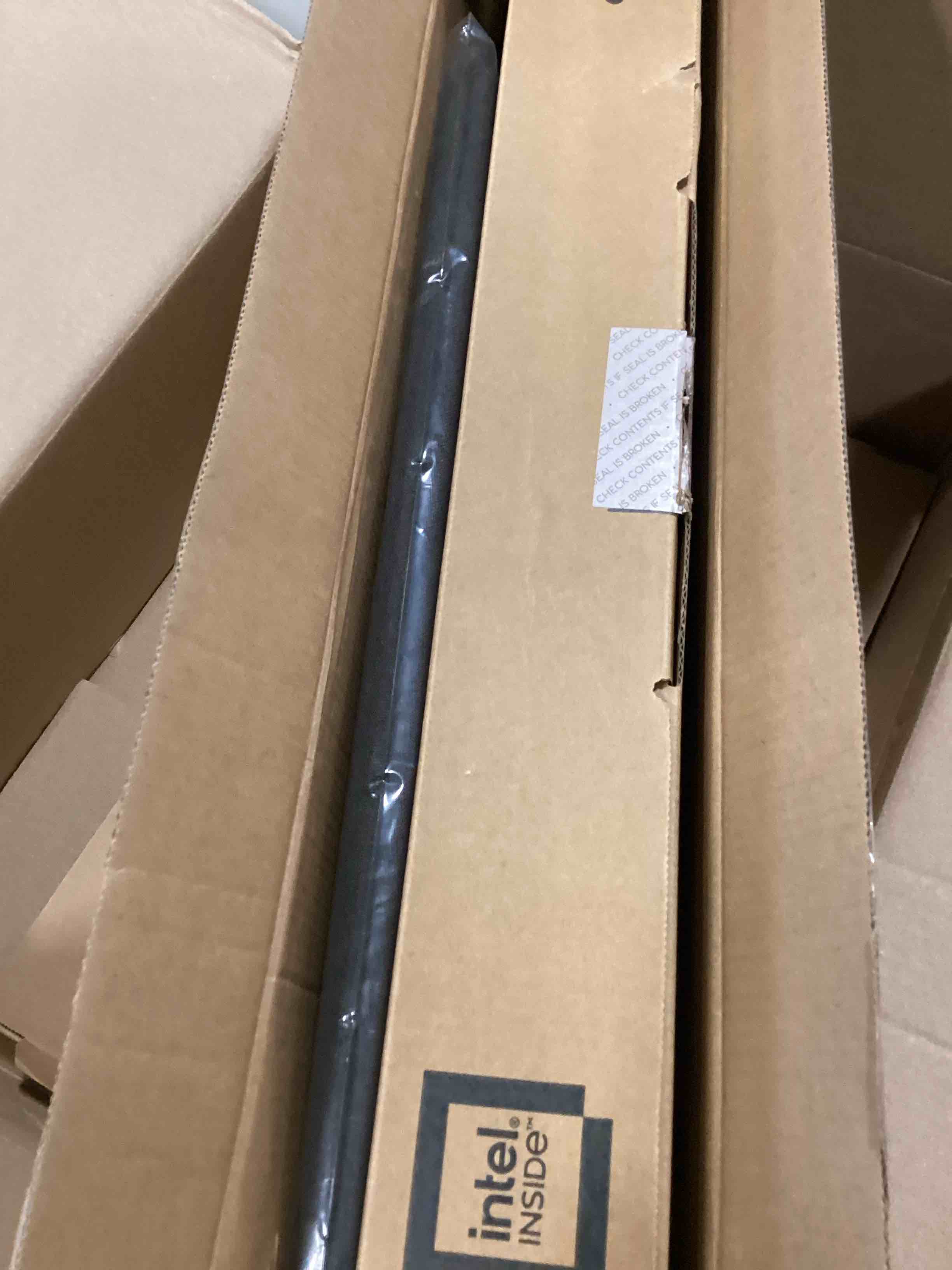 https://s3.amazonaws.com/lotting-images-prod/bidfta/TEA3545400_1750340178813.jpeg