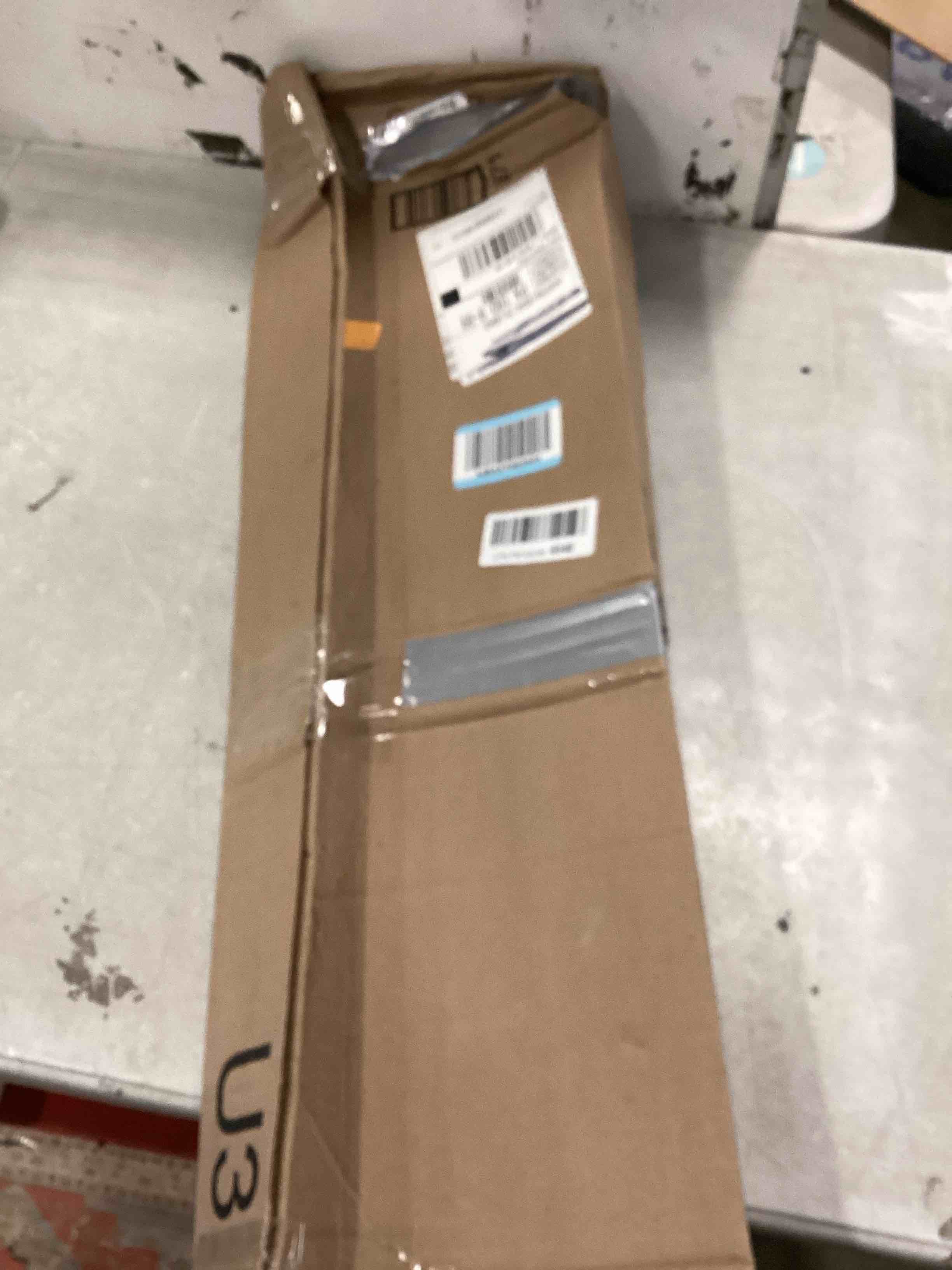 https://s3.amazonaws.com/lotting-images-prod/bidfta/TEA3545405_1750340674638.jpeg
