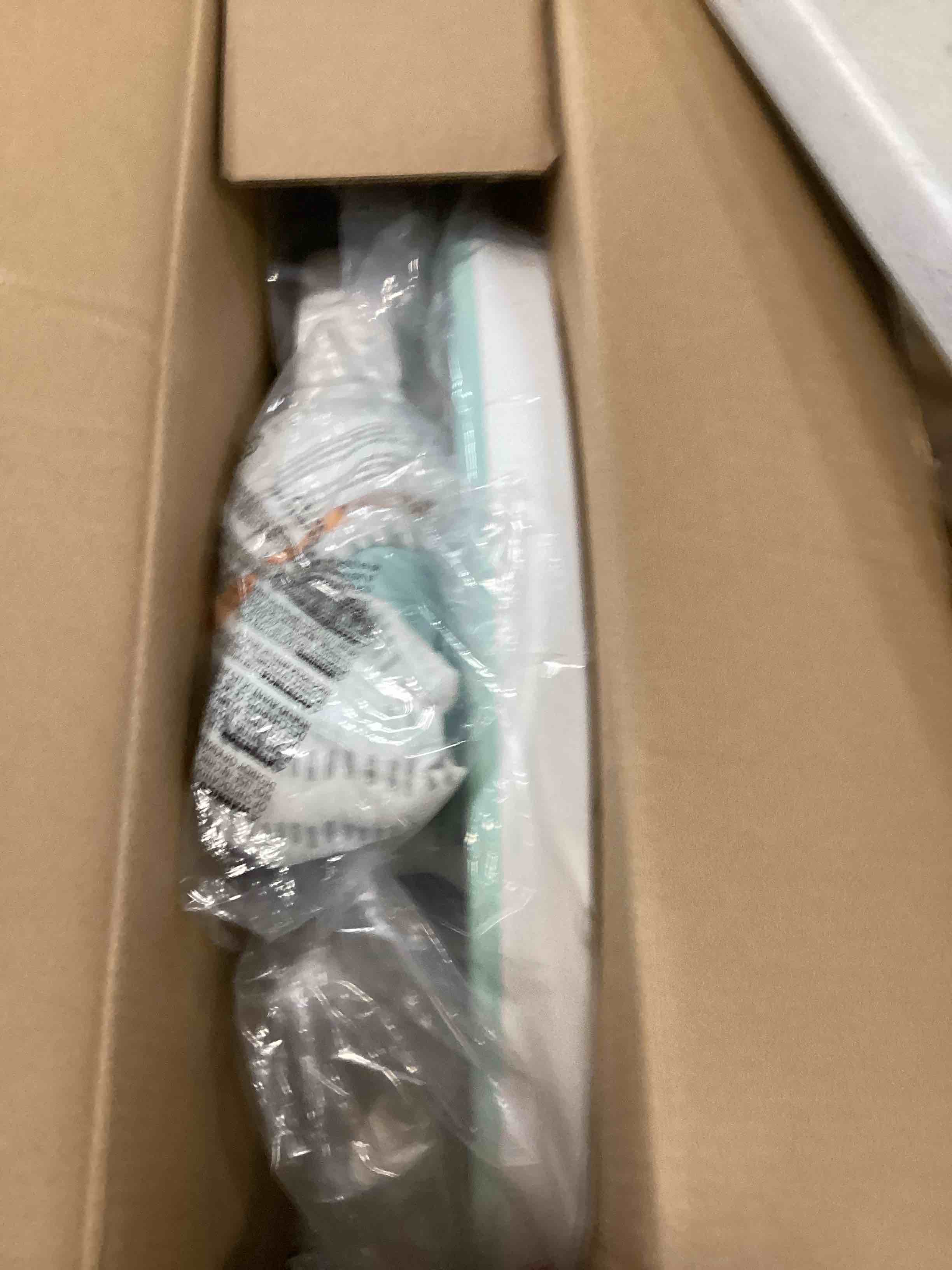 https://s3.amazonaws.com/lotting-images-prod/bidfta/TEA3545915_1750510277437.jpeg