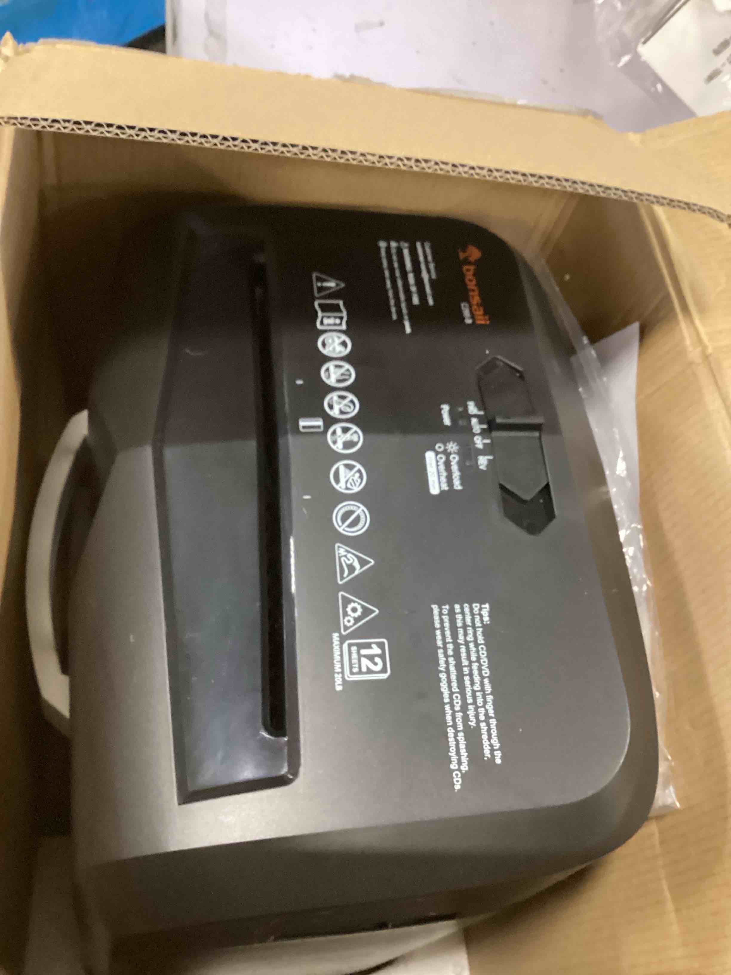 https://s3.amazonaws.com/lotting-images-prod/bidfta/TEA3546000_1750518199672.jpeg