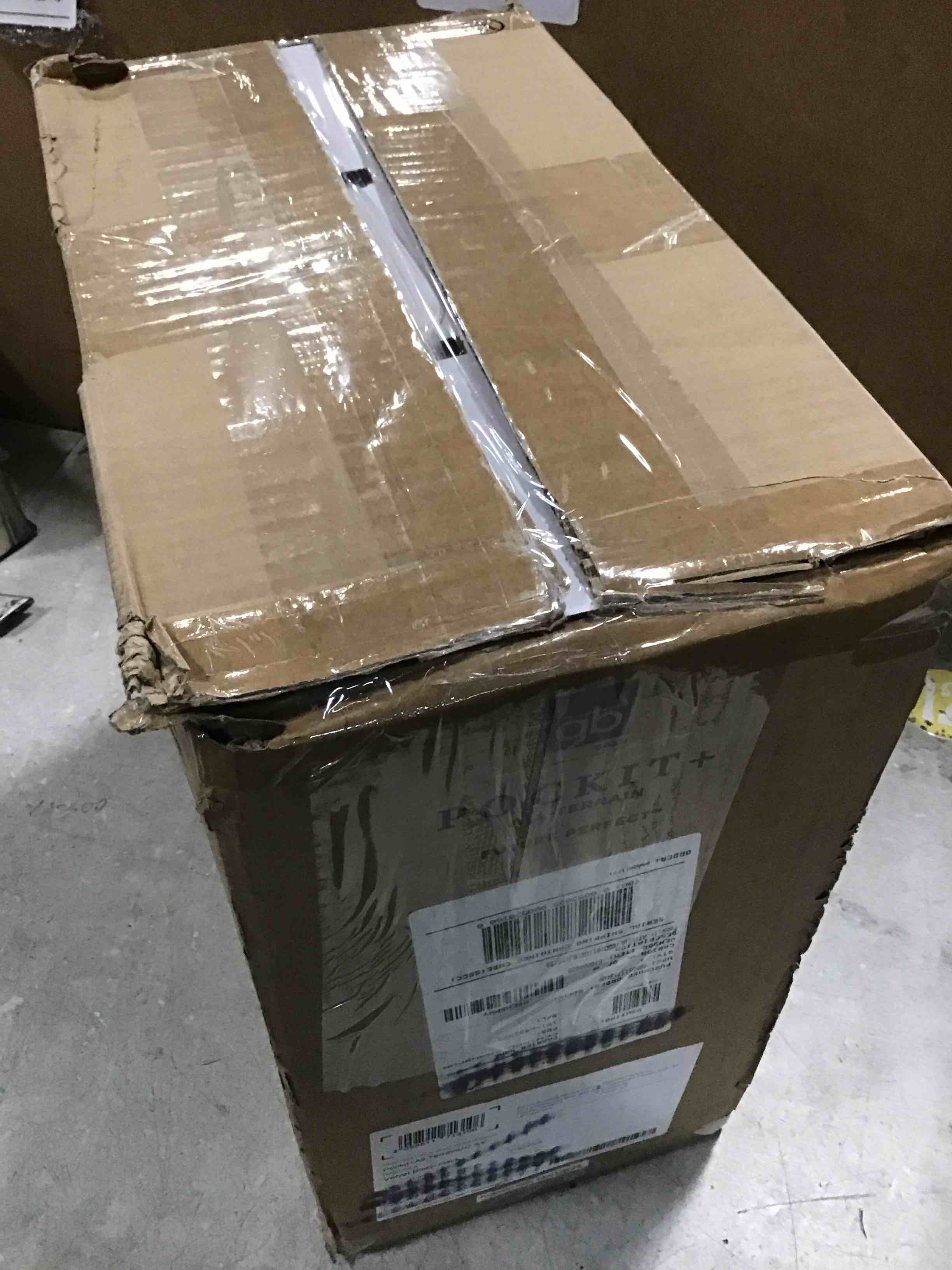 https://s3.amazonaws.com/lotting-images-prod/bidfta/TEA3546912_1750939790175.jpeg