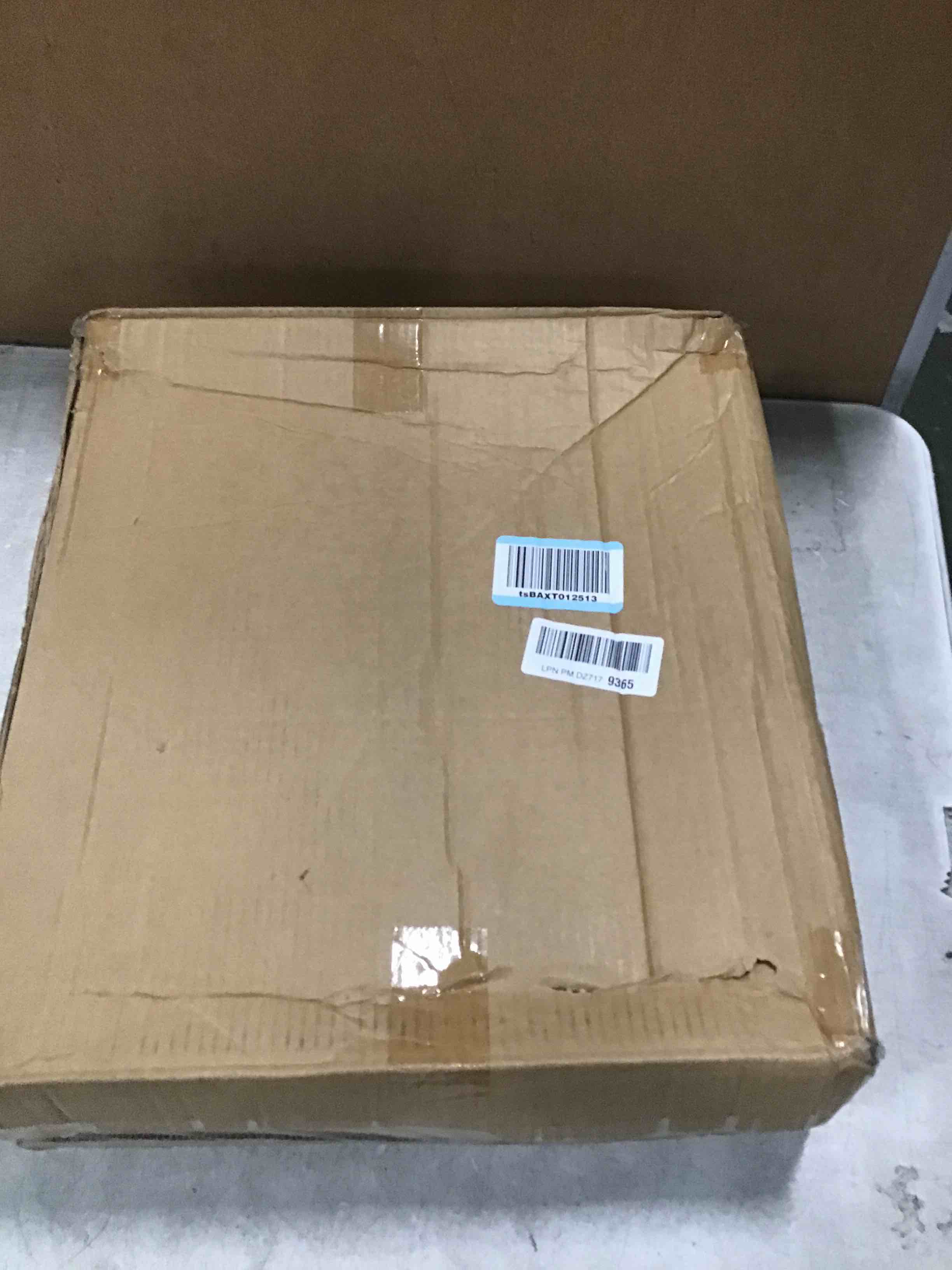 https://s3.amazonaws.com/lotting-images-prod/bidfta/TEA3546932_1750941460284.jpeg