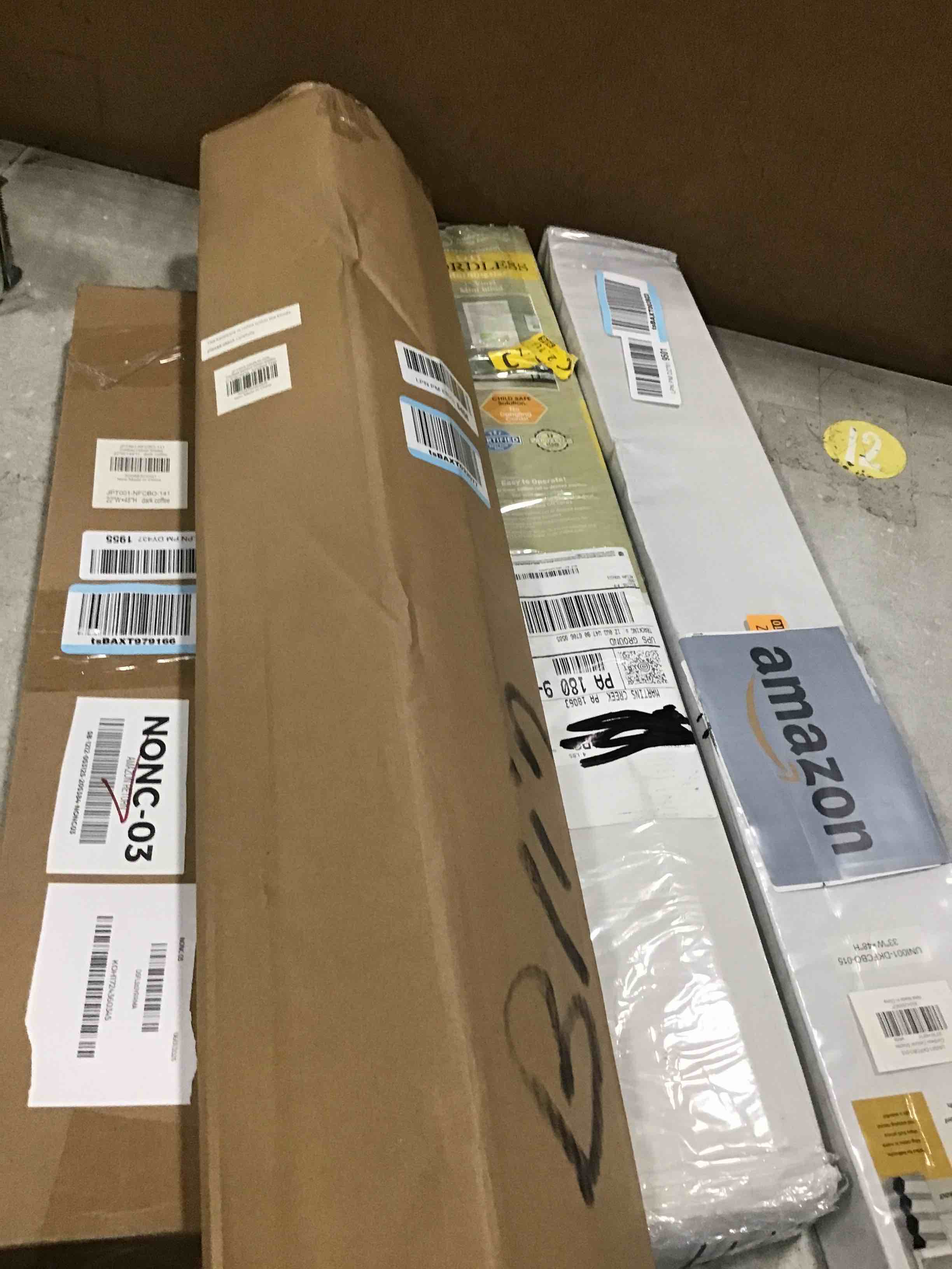 https://s3.amazonaws.com/lotting-images-prod/bidfta/TEA3546959_1750943645312.jpeg