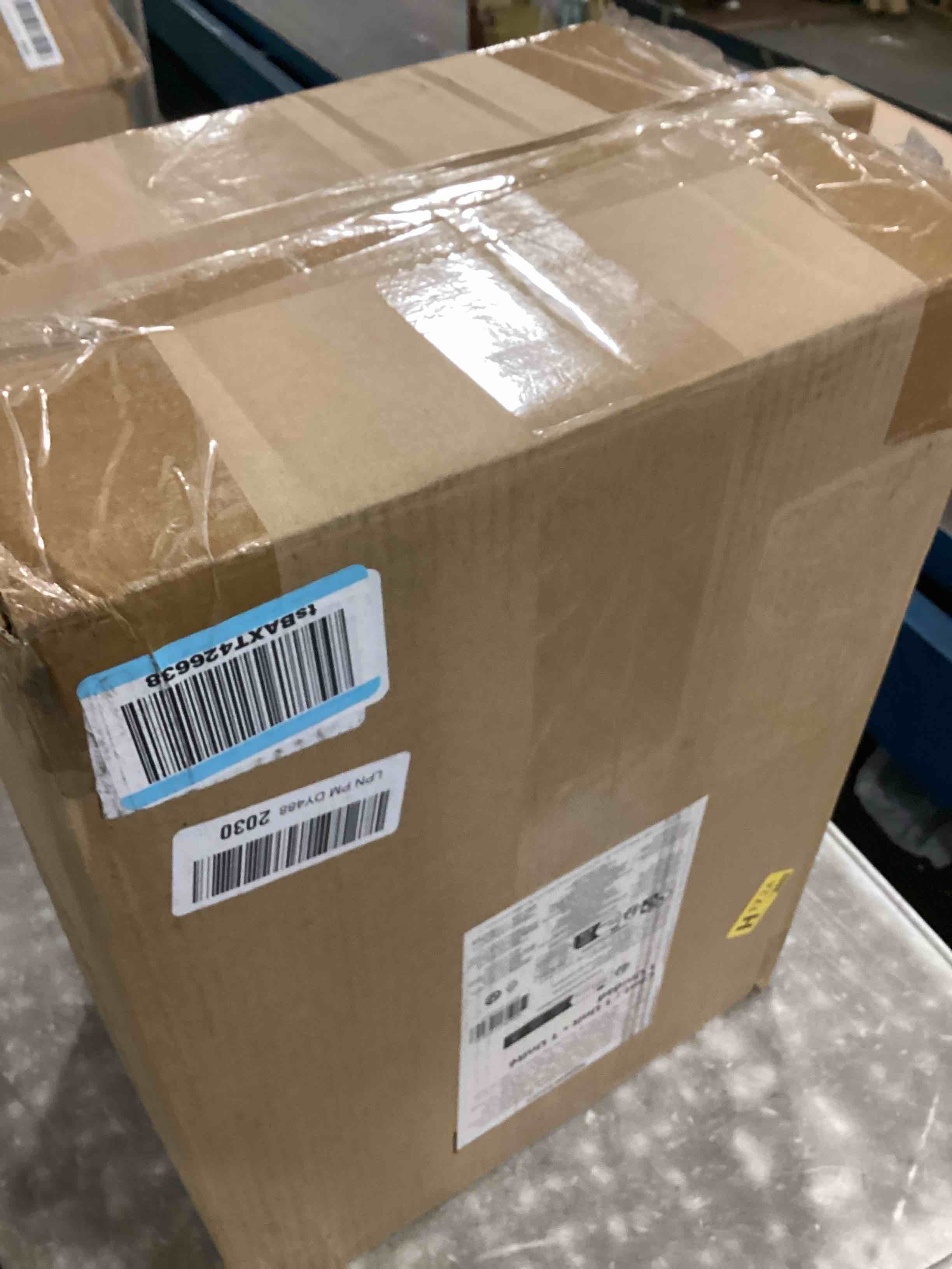 https://s3.amazonaws.com/lotting-images-prod/bidfta/TEA3553196_1749845388836.jpeg