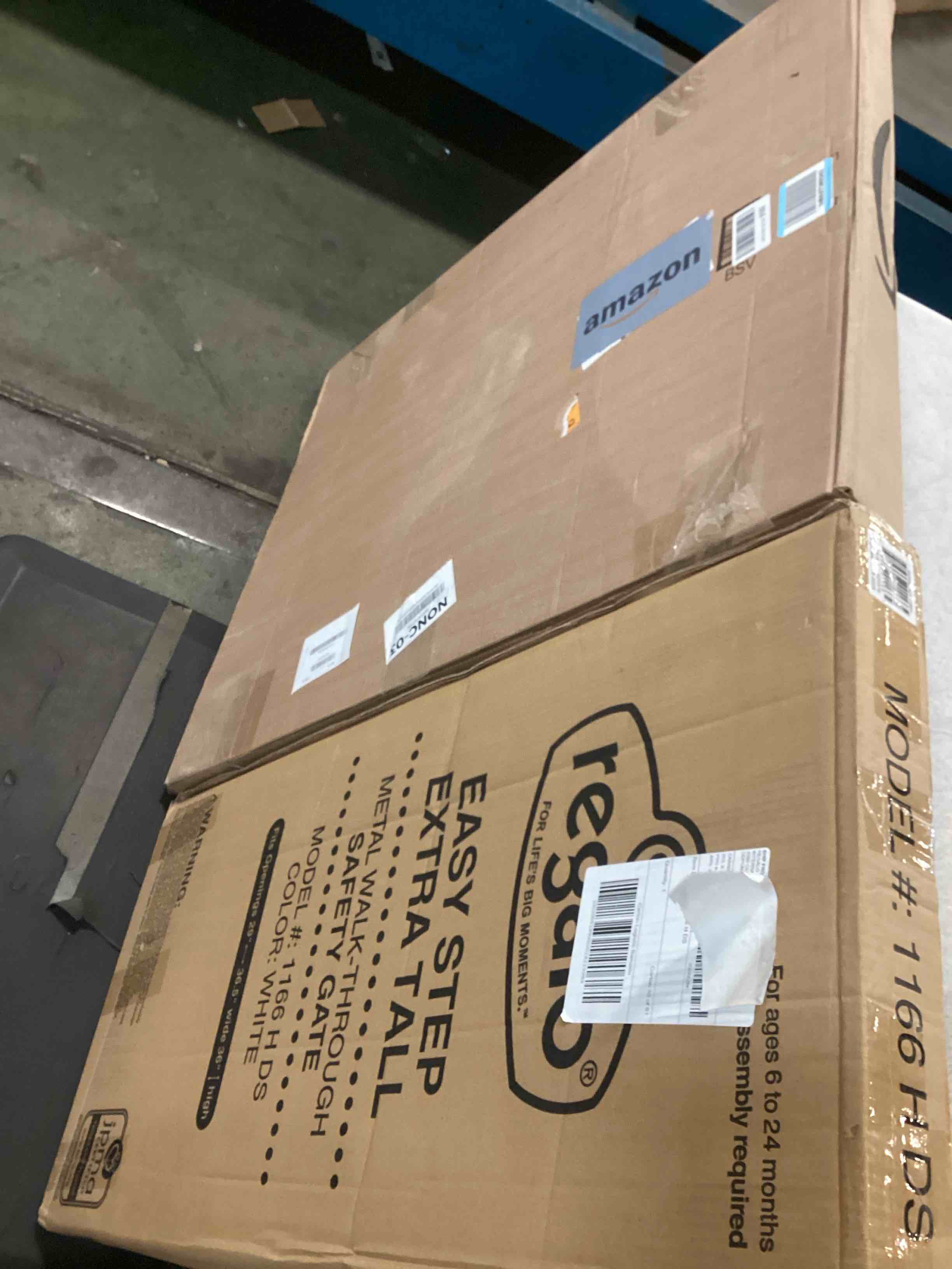 https://s3.amazonaws.com/lotting-images-prod/bidfta/TEA3553632_1750190839779.jpeg