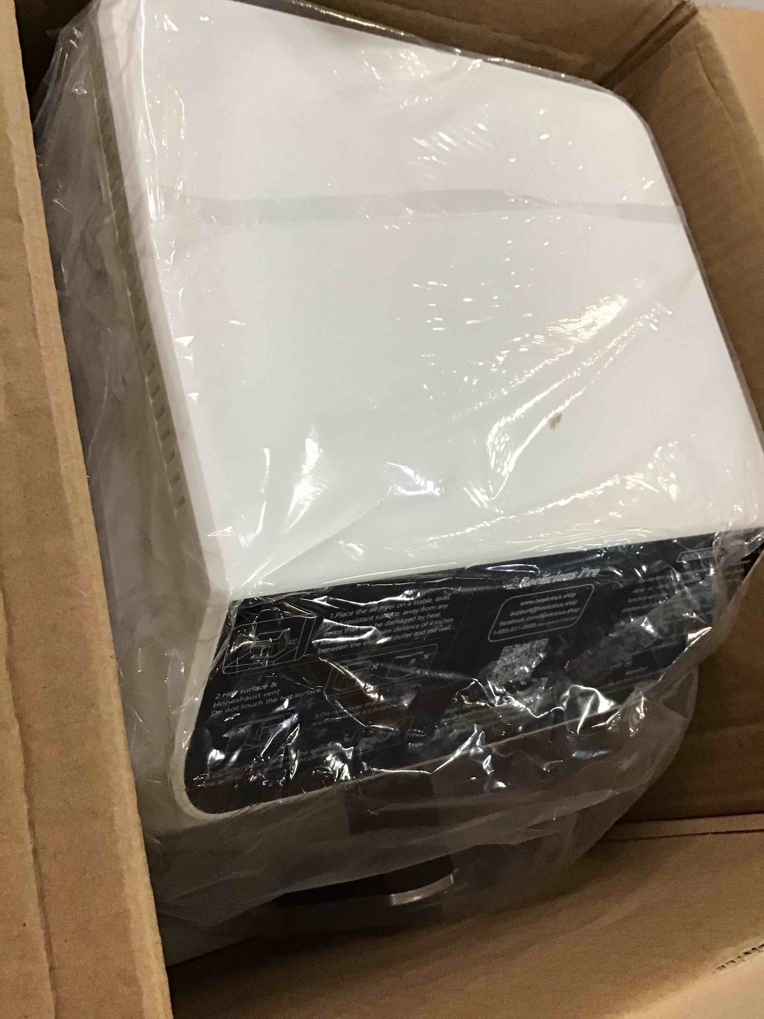 https://s3.amazonaws.com/lotting-images-prod/bidfta/TEA3555176_1750941932252.jpeg