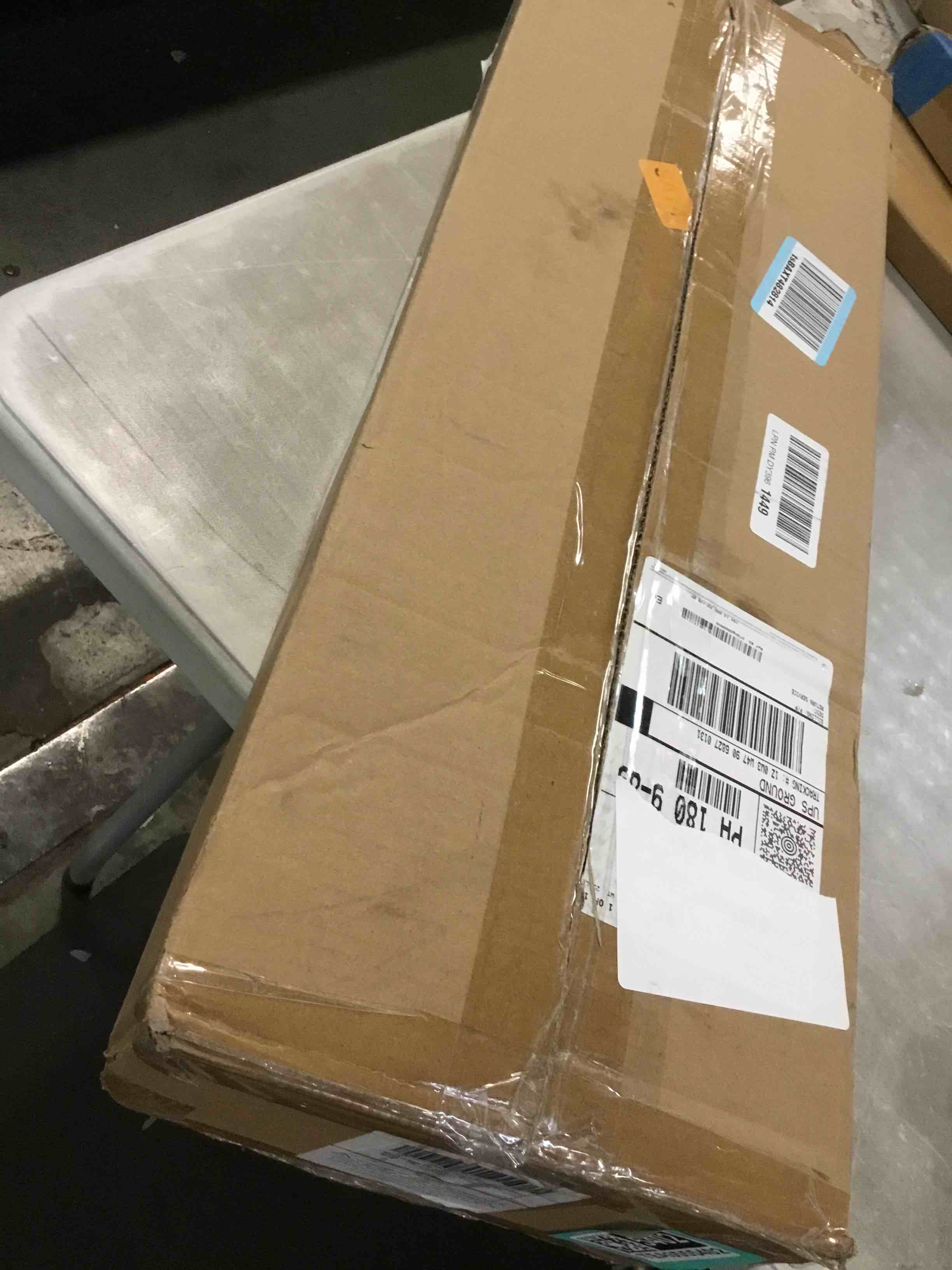 https://s3.amazonaws.com/lotting-images-prod/bidfta/TEA3555402_1751027528450.jpeg