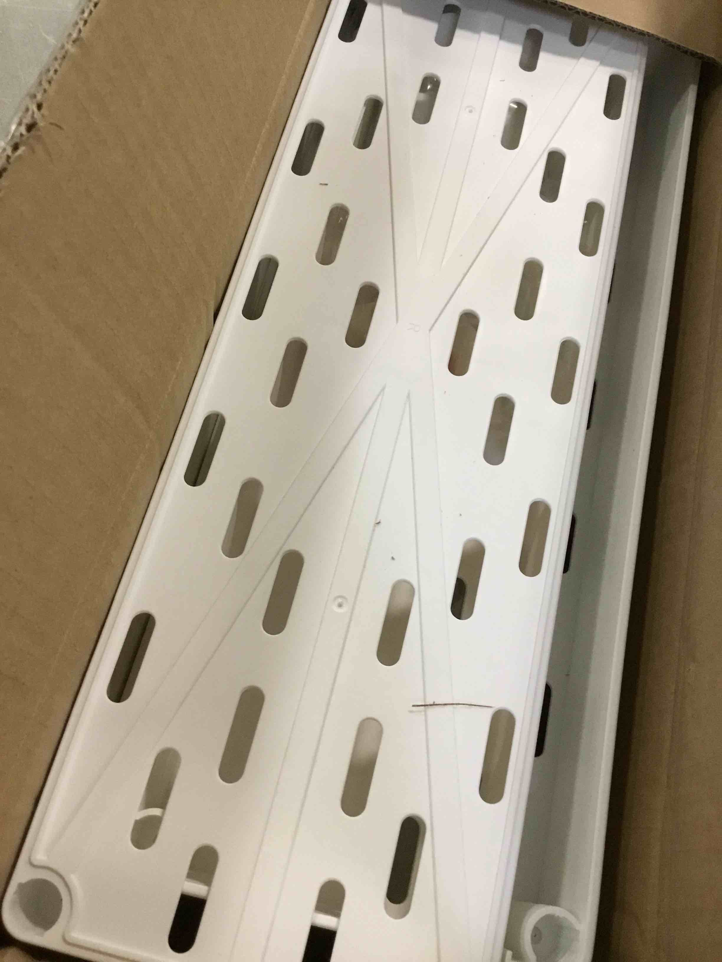 https://s3.amazonaws.com/lotting-images-prod/bidfta/TEA3555403_1751027610029.jpeg