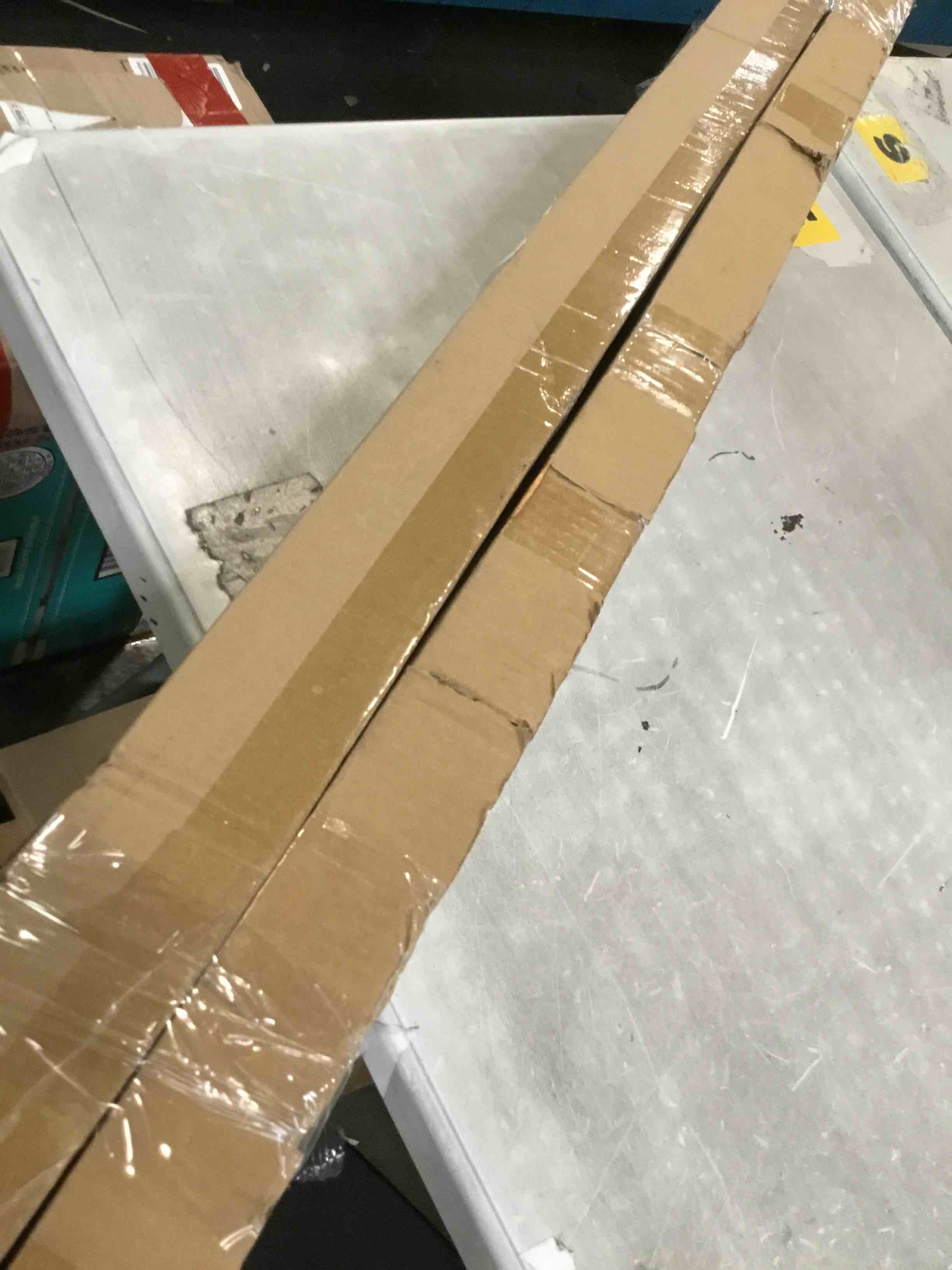 https://s3.amazonaws.com/lotting-images-prod/bidfta/TEA3555513_1751038421669.jpeg