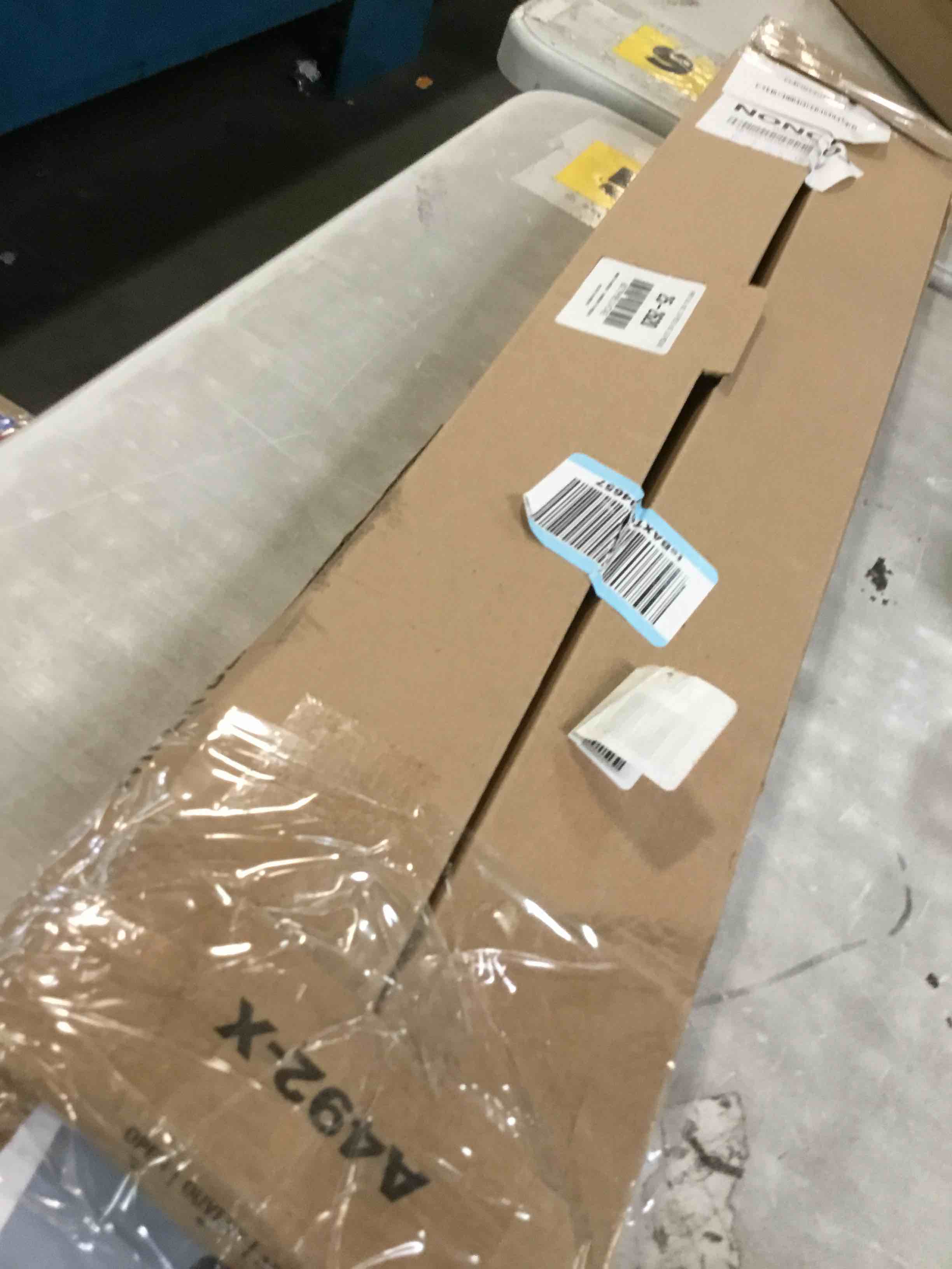https://s3.amazonaws.com/lotting-images-prod/bidfta/TEA3555514_1751038494251.jpeg