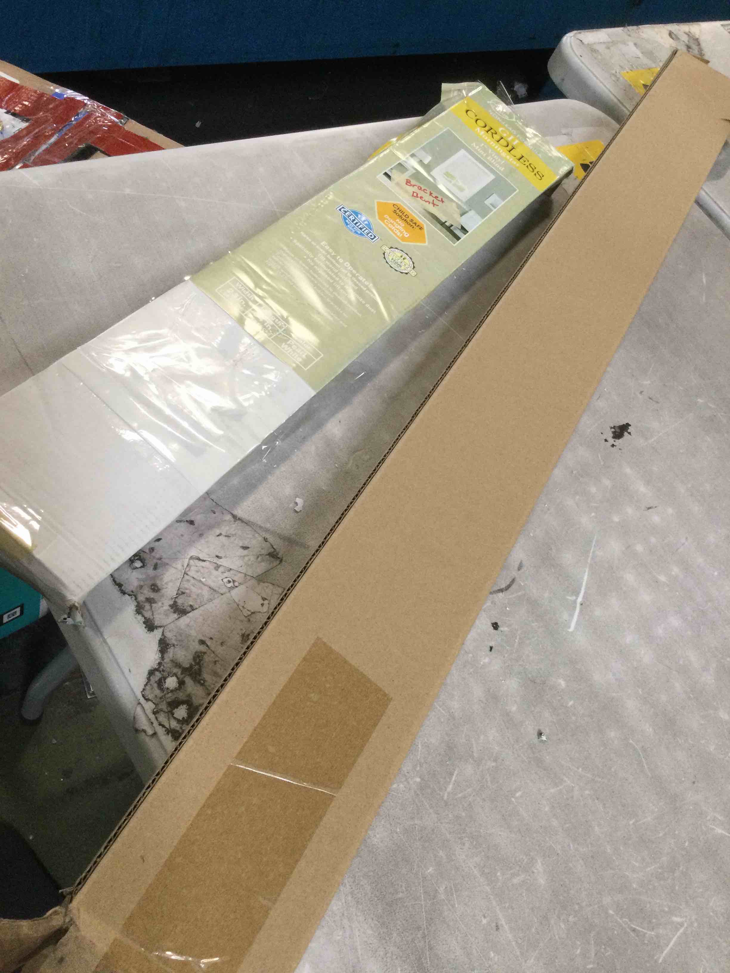 https://s3.amazonaws.com/lotting-images-prod/bidfta/TEA3555540_1751041917806.jpeg