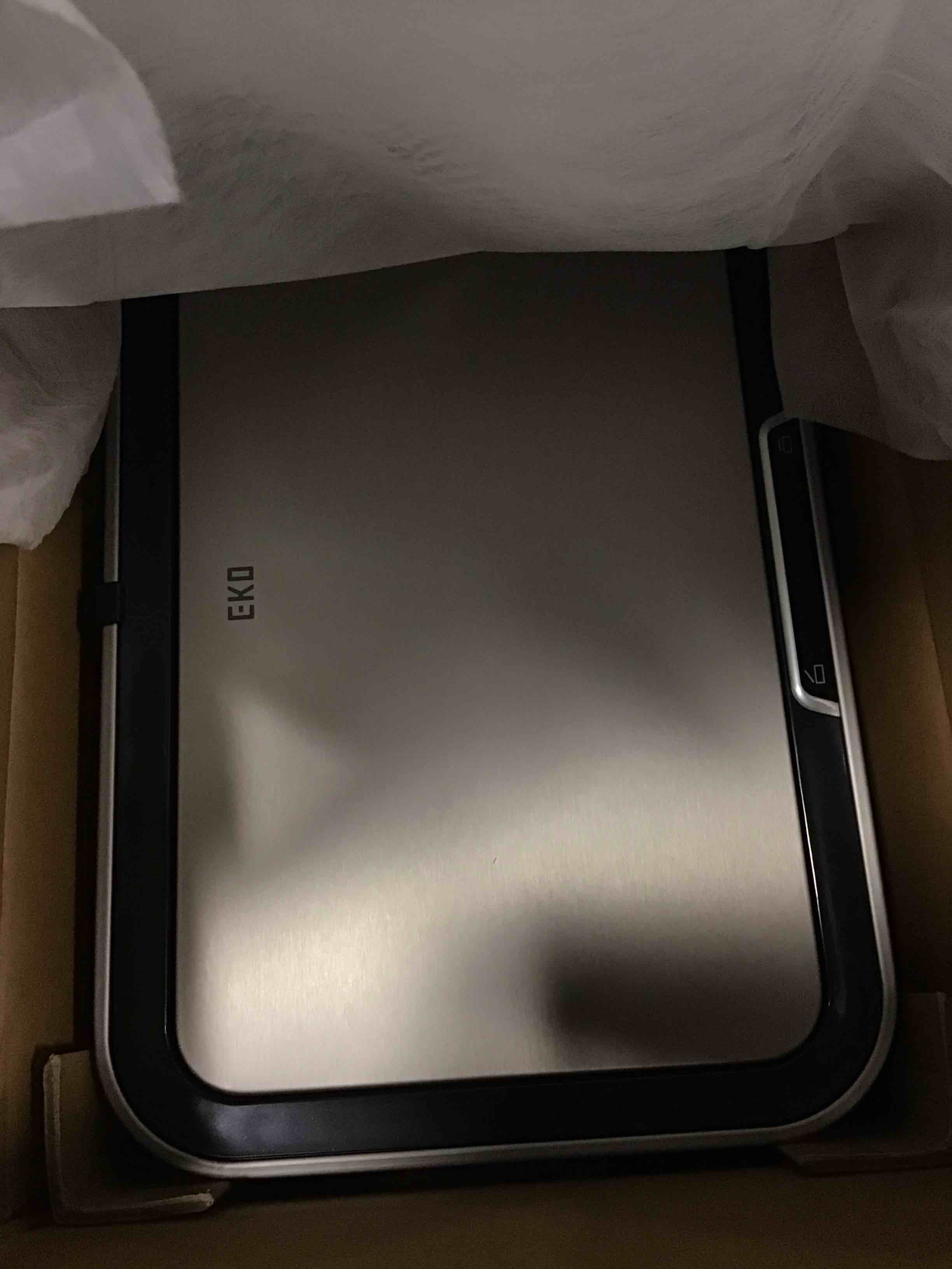 https://s3.amazonaws.com/lotting-images-prod/bidfta/TEA3556521_1749818939794.jpeg