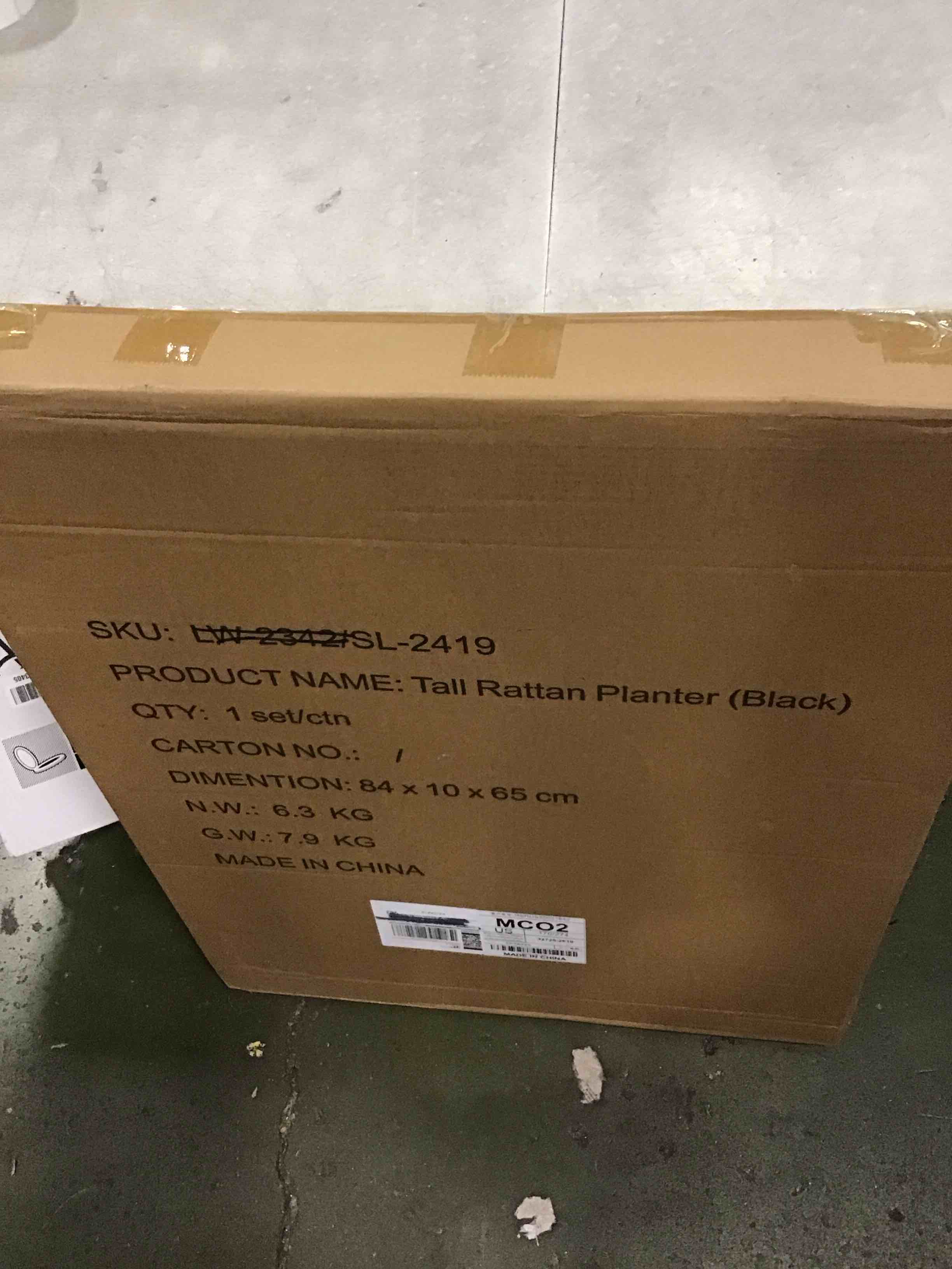 https://s3.amazonaws.com/lotting-images-prod/bidfta/TEA3556554_1749821521164.jpeg