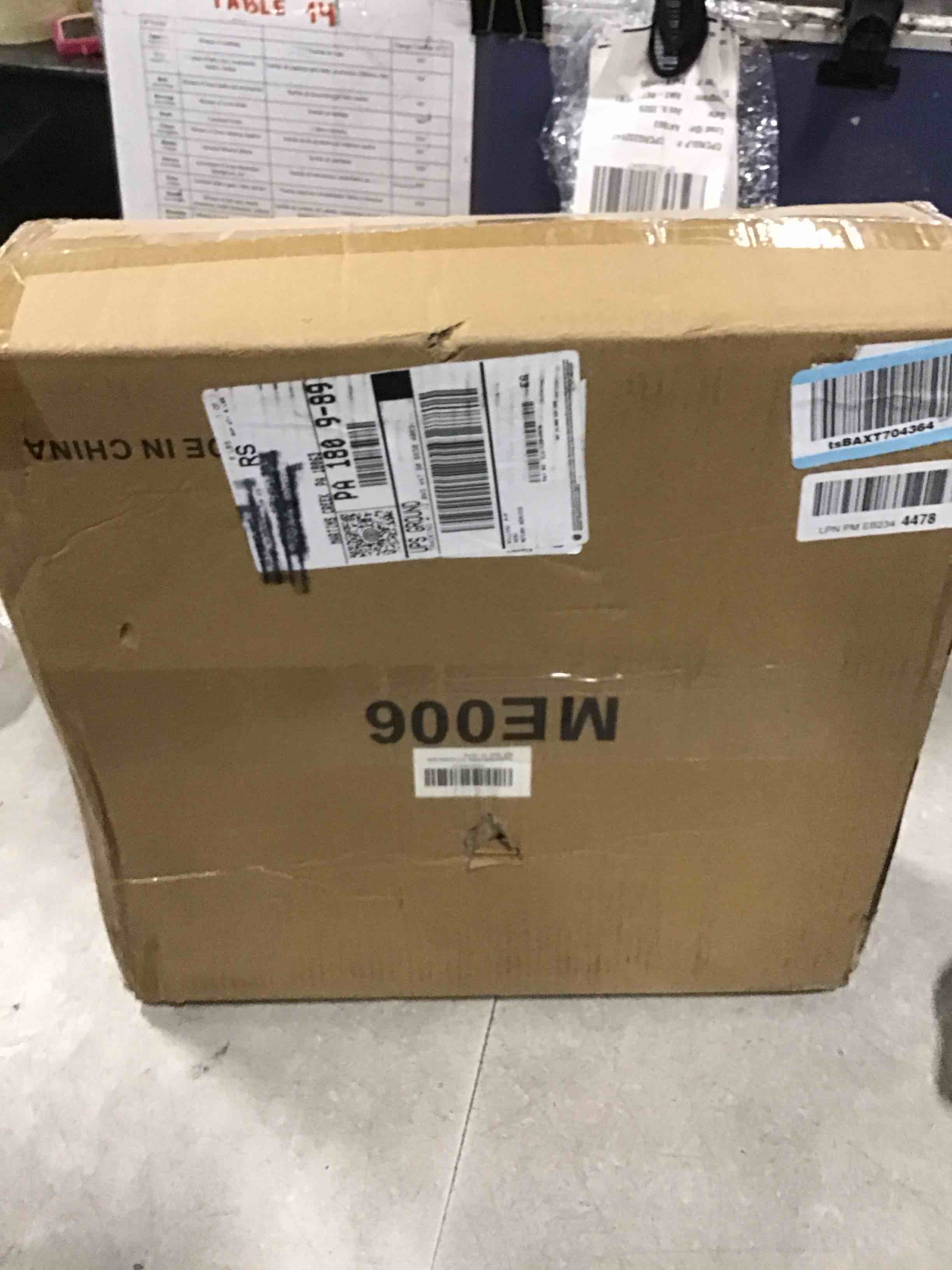 https://s3.amazonaws.com/lotting-images-prod/bidfta/TEA3556578_1749824919608.jpeg