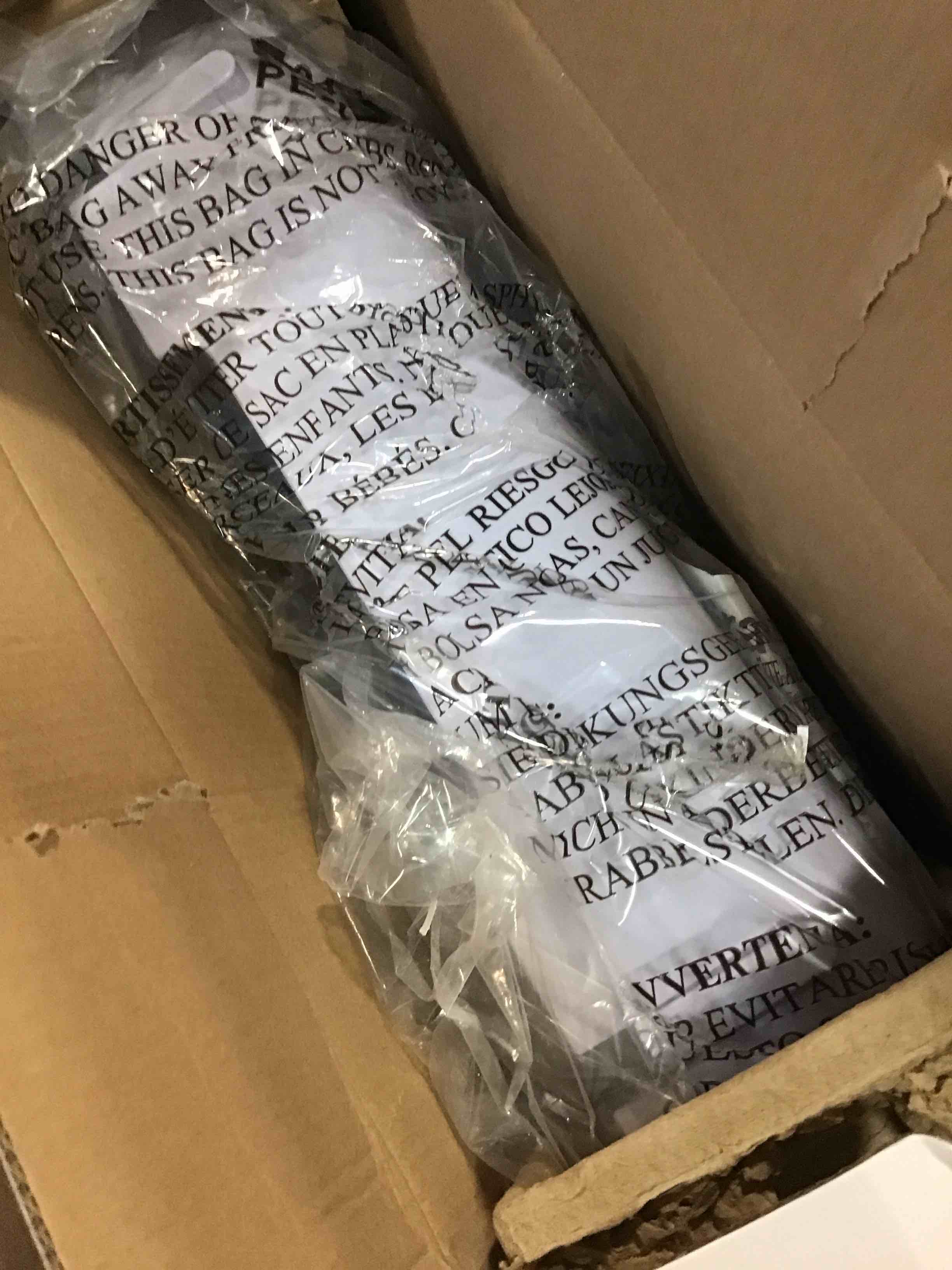 https://s3.amazonaws.com/lotting-images-prod/bidfta/TEA3557312_1750507083318.jpeg