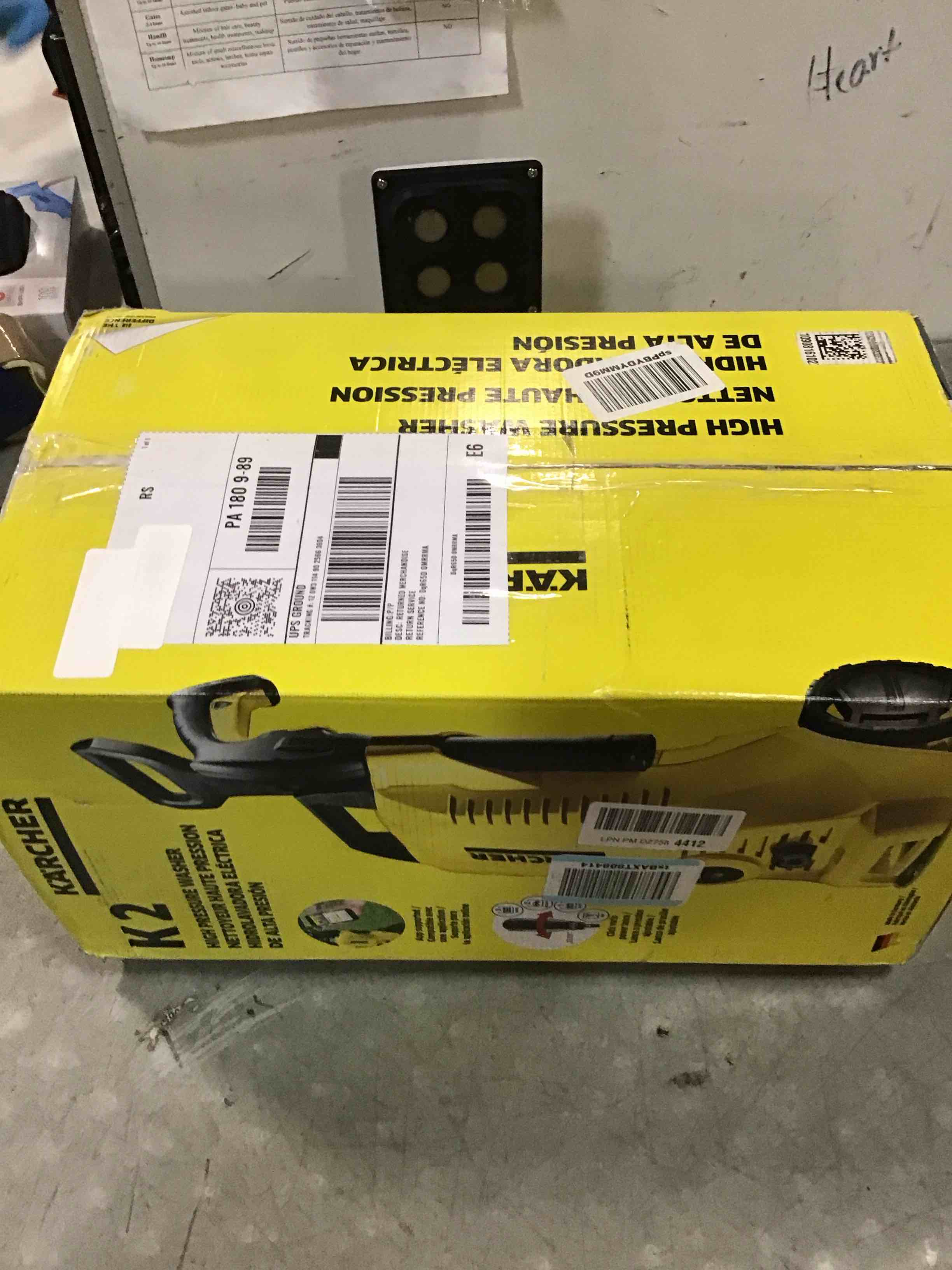 https://s3.amazonaws.com/lotting-images-prod/bidfta/TEA3557315_1750507330910.jpeg