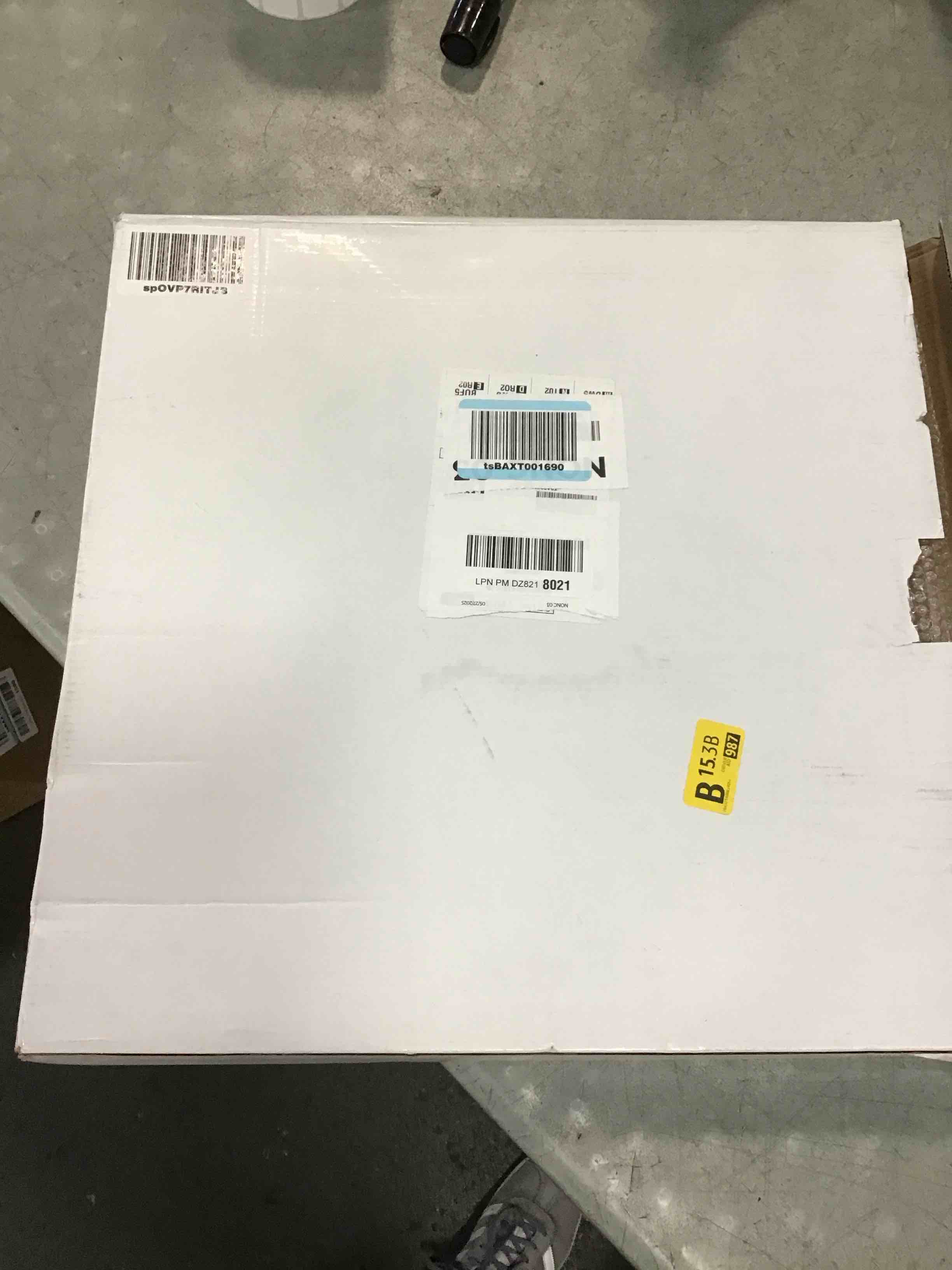 https://s3.amazonaws.com/lotting-images-prod/bidfta/TEA3557334_1750508836584.jpeg