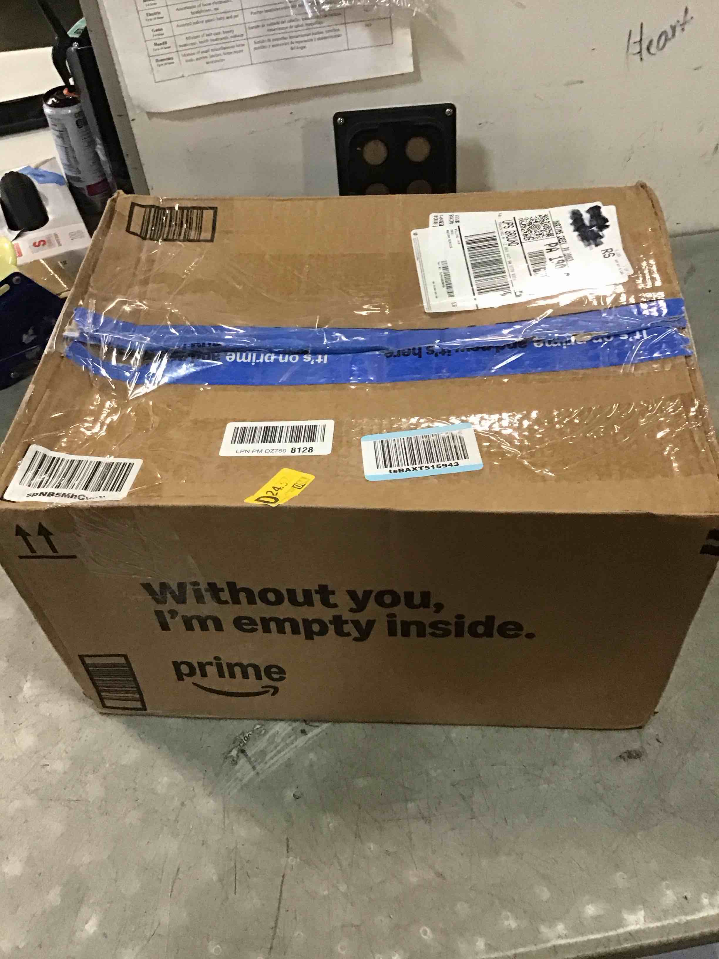 https://s3.amazonaws.com/lotting-images-prod/bidfta/TEA3557344_1750509549954.jpeg
