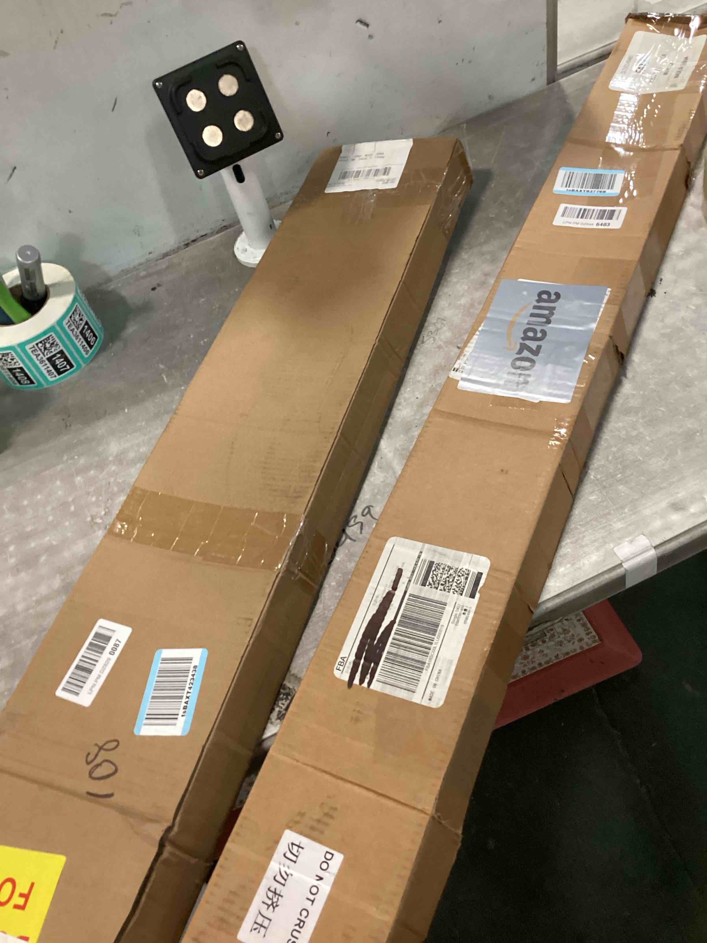 https://s3.amazonaws.com/lotting-images-prod/bidfta/TEA3558428_1751026307428.jpeg