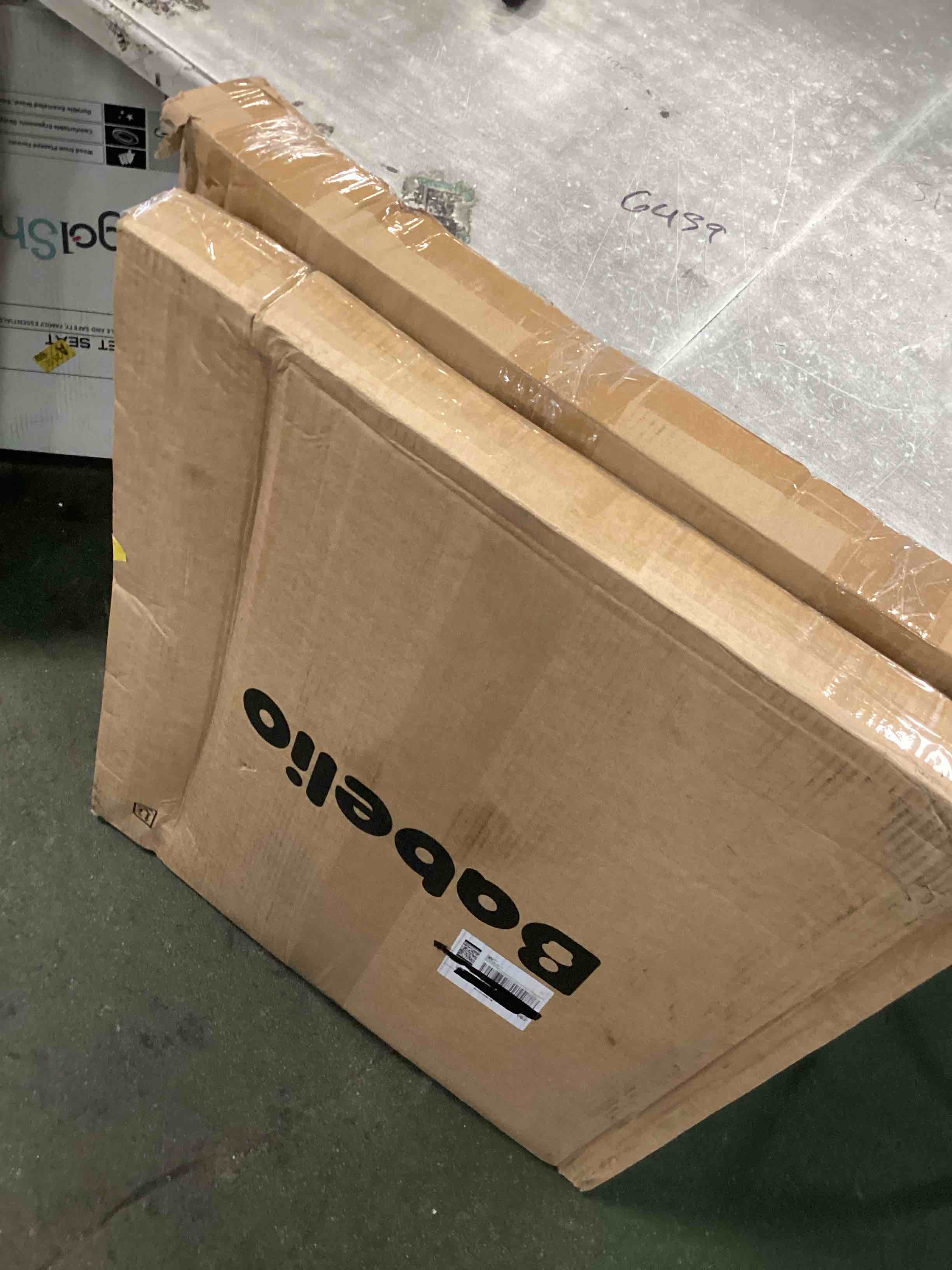 https://s3.amazonaws.com/lotting-images-prod/bidfta/TEA3558488_1751030992417.jpeg
