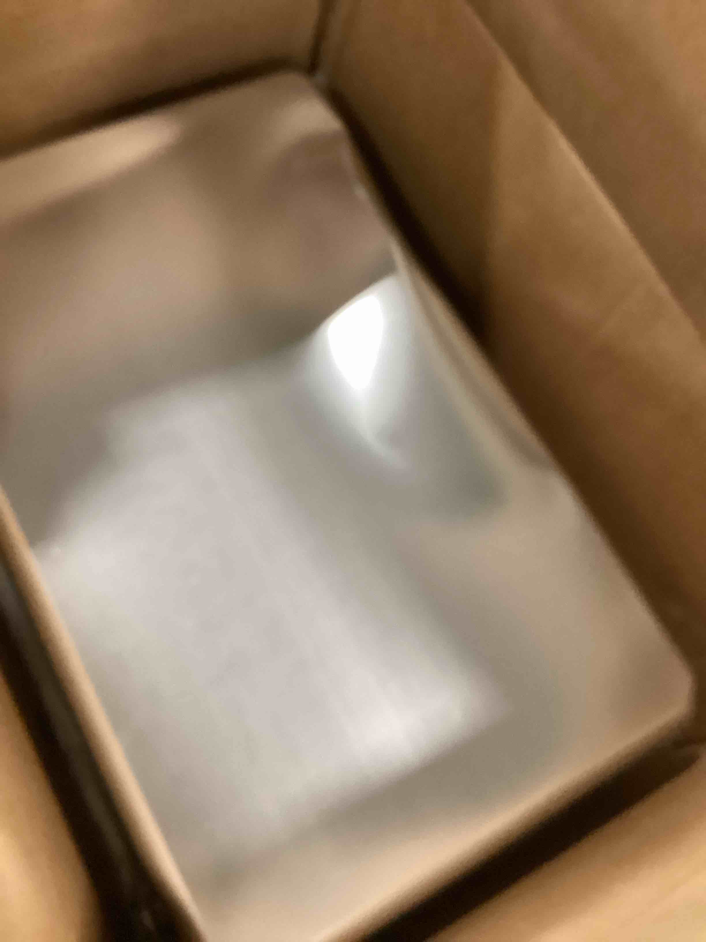 https://s3.amazonaws.com/lotting-images-prod/bidfta/TEA3558492_1751031387478.jpeg