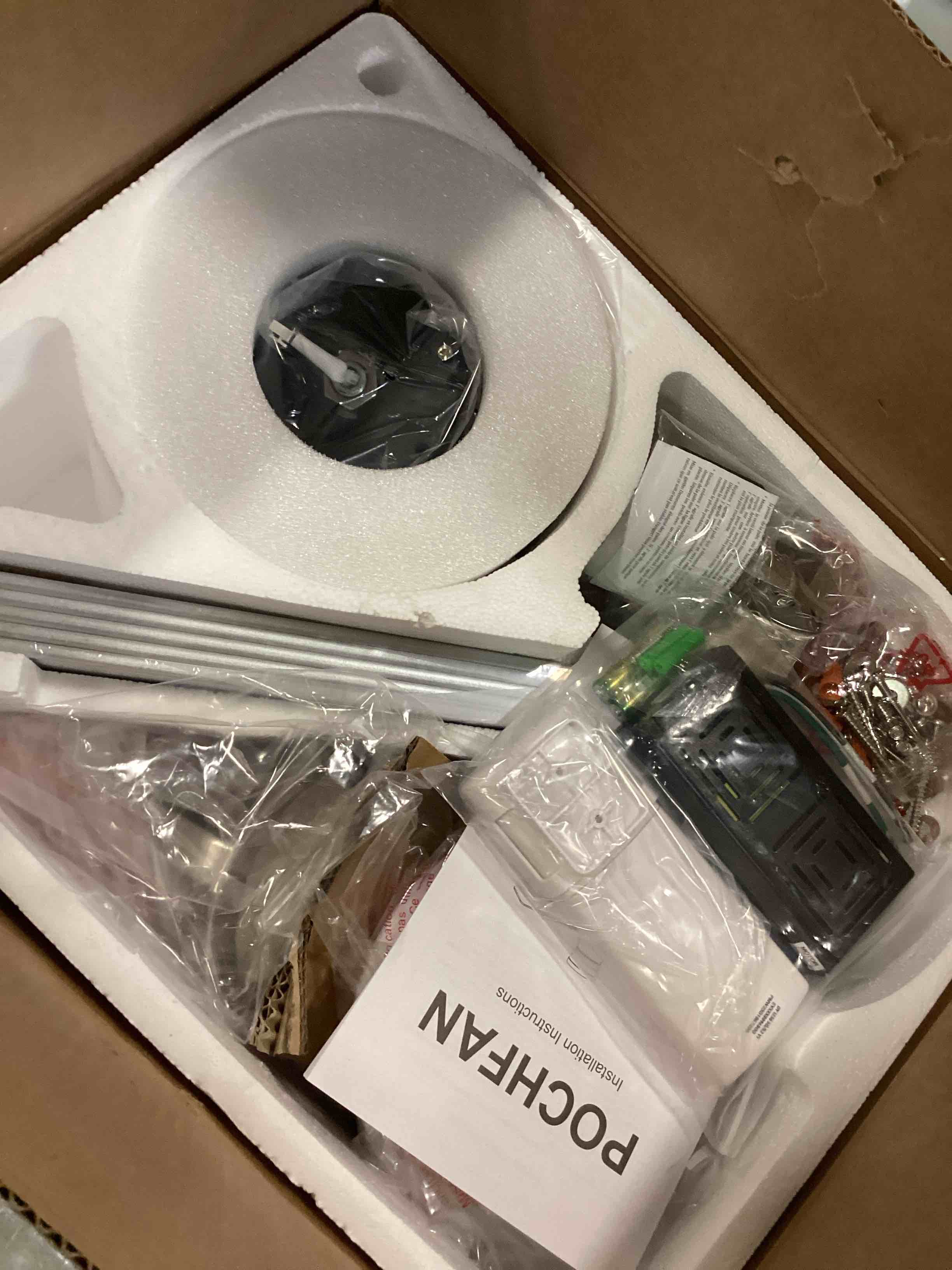 https://s3.amazonaws.com/lotting-images-prod/bidfta/TEA3558554_1751038286650.jpeg
